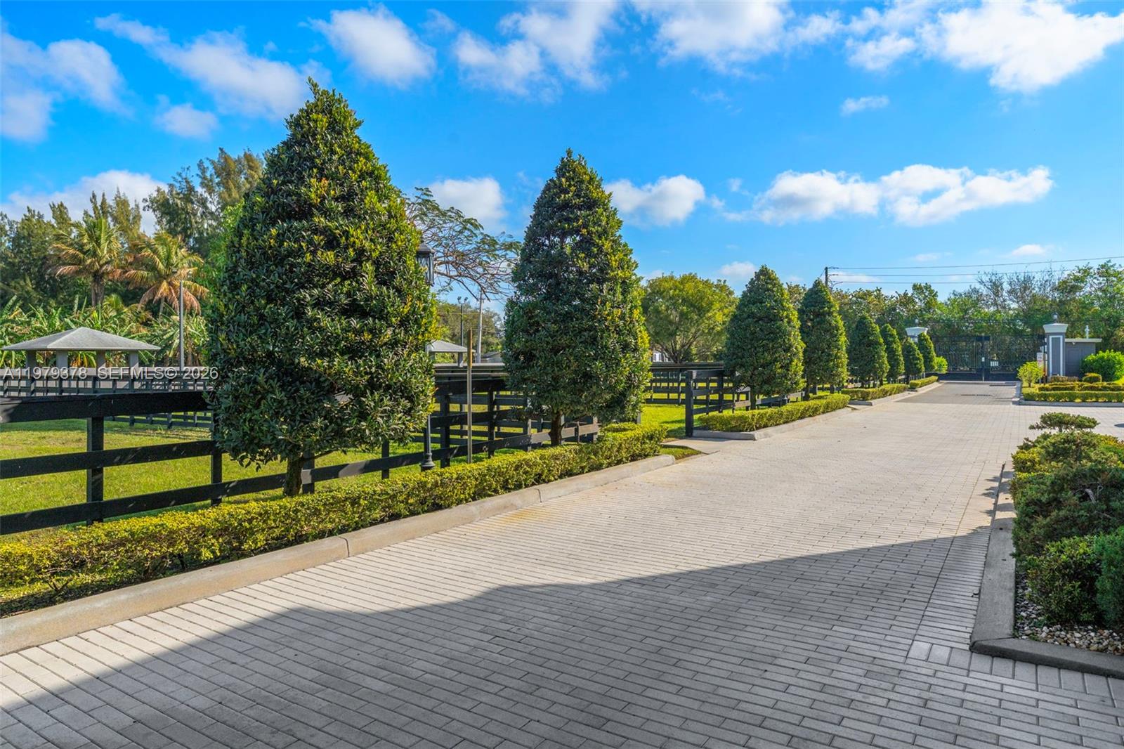 FLA FRUIT LANDS CO SUB NO - Land