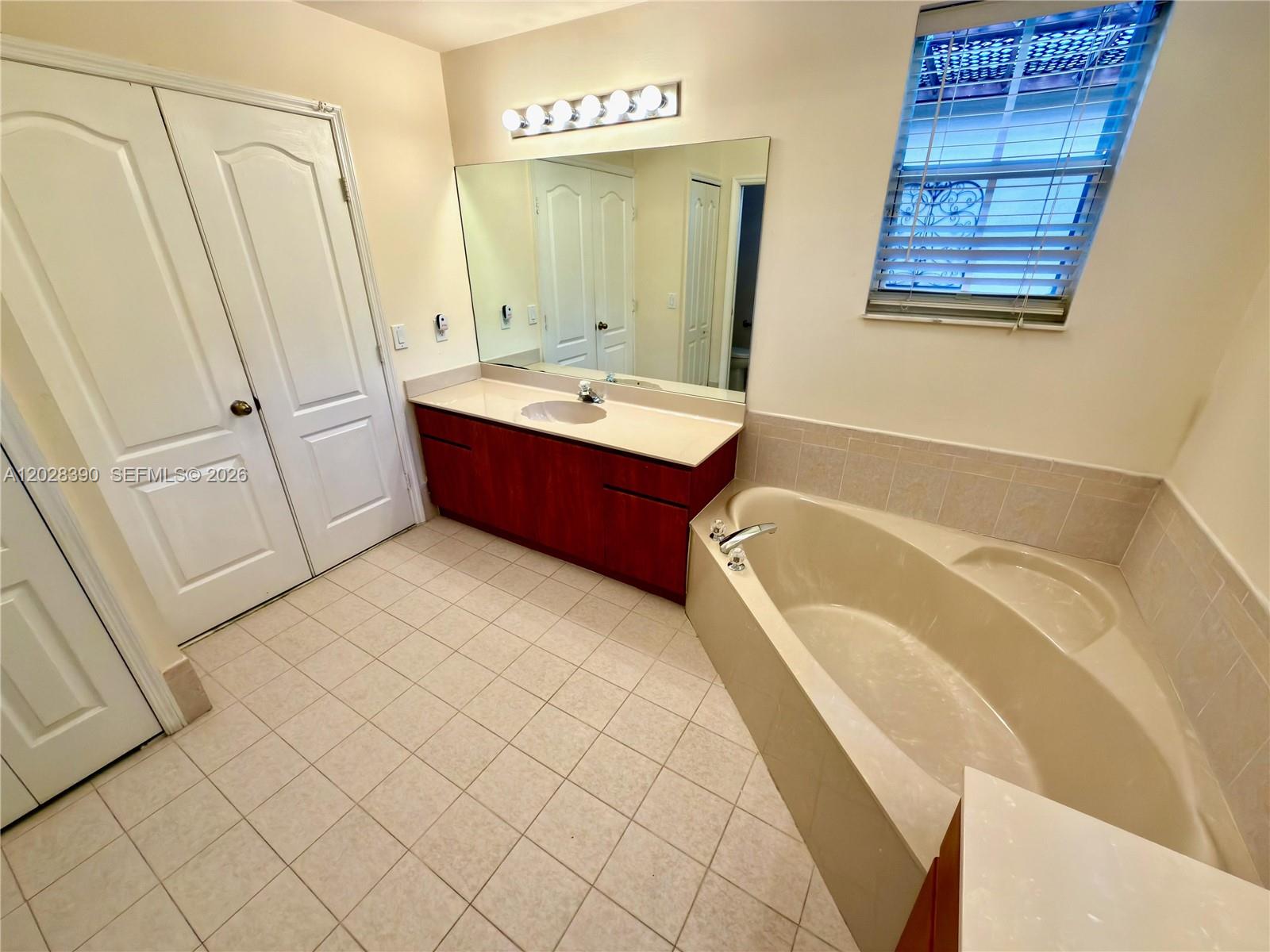 NAUTICA PLAT - Residential