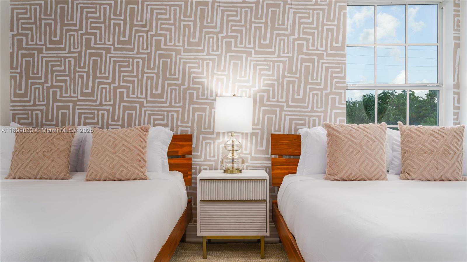 GREENVILLE ESTATES PLAT O - Residential Lease