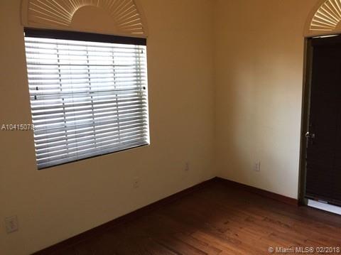 COCO IBIZA VILLAS CONDO - Residential Lease