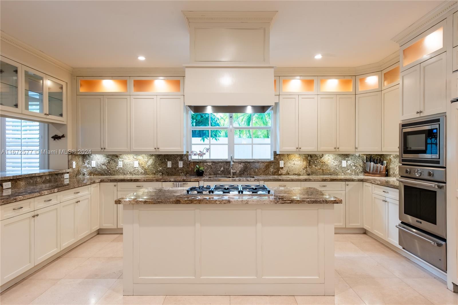 PINECREST VILLAS 2 ADDN - Residential