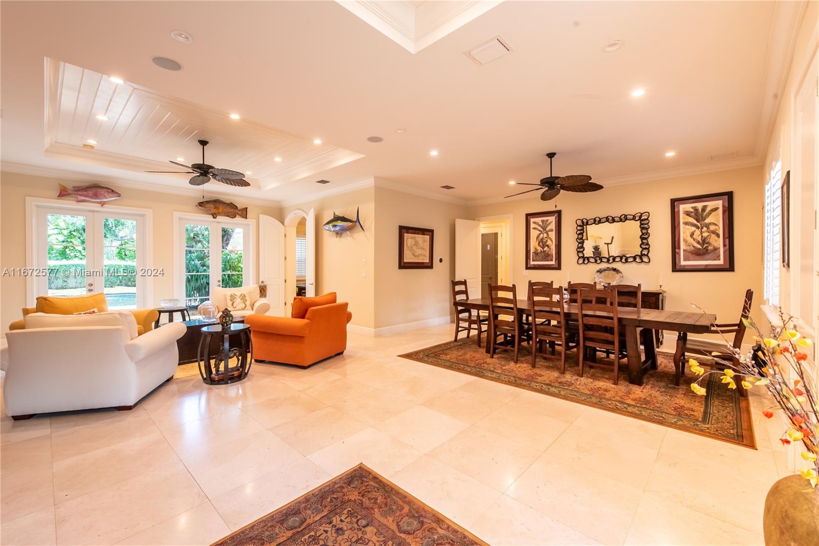PINECREST VILLAS 2 ADDN - Residential