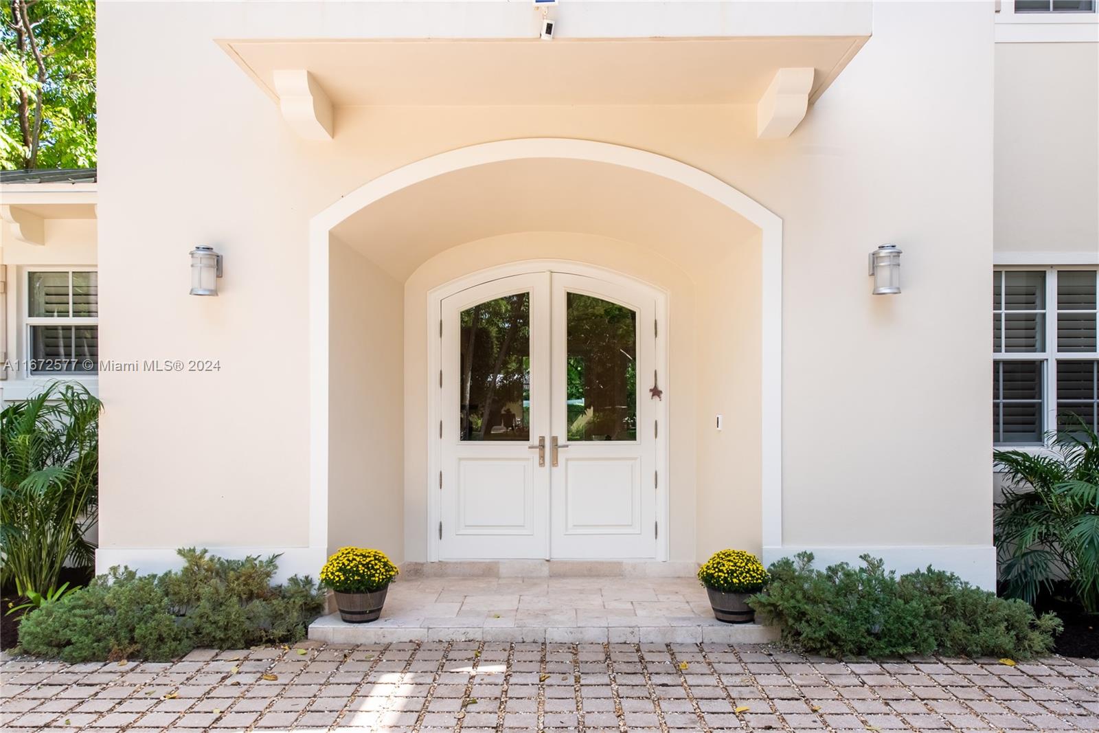 PINECREST VILLAS 2 ADDN - Residential