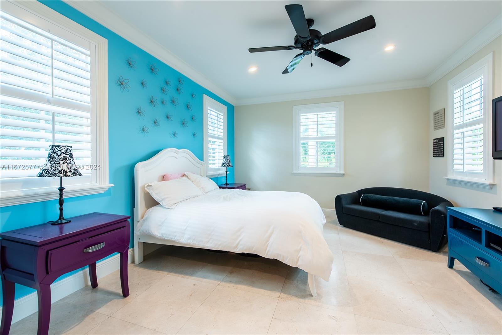 PINECREST VILLAS 2 ADDN - Residential