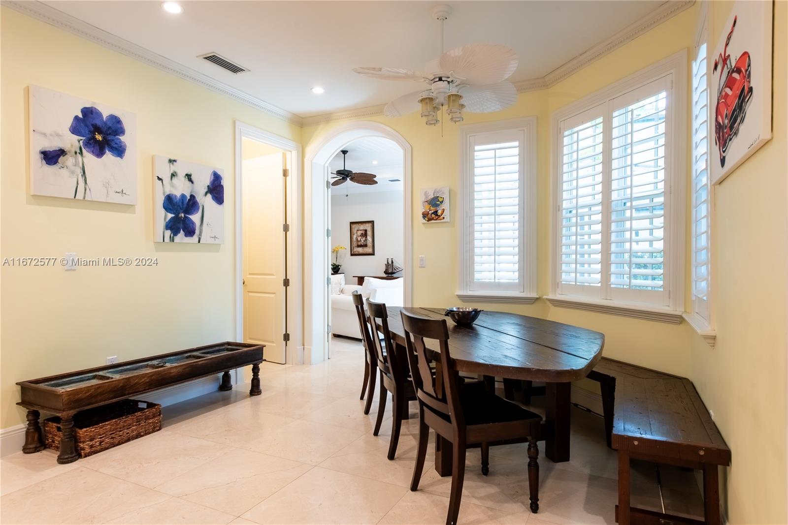 PINECREST VILLAS 2 ADDN - Residential