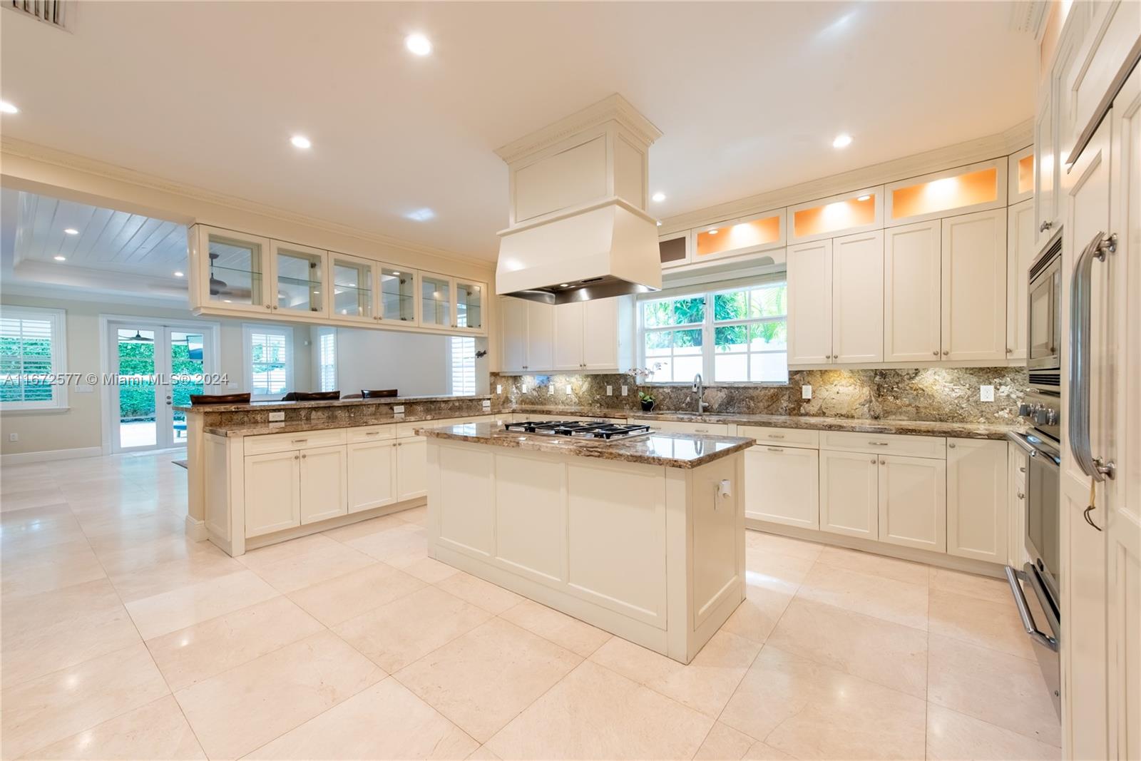 PINECREST VILLAS 2 ADDN - Residential