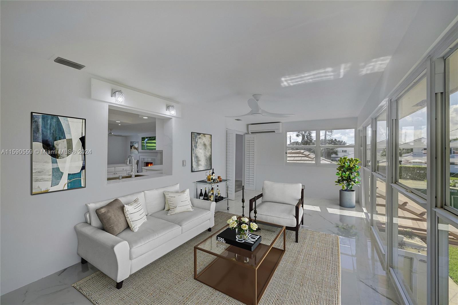 WHITE COLUMNS CONDO - Residential Lease