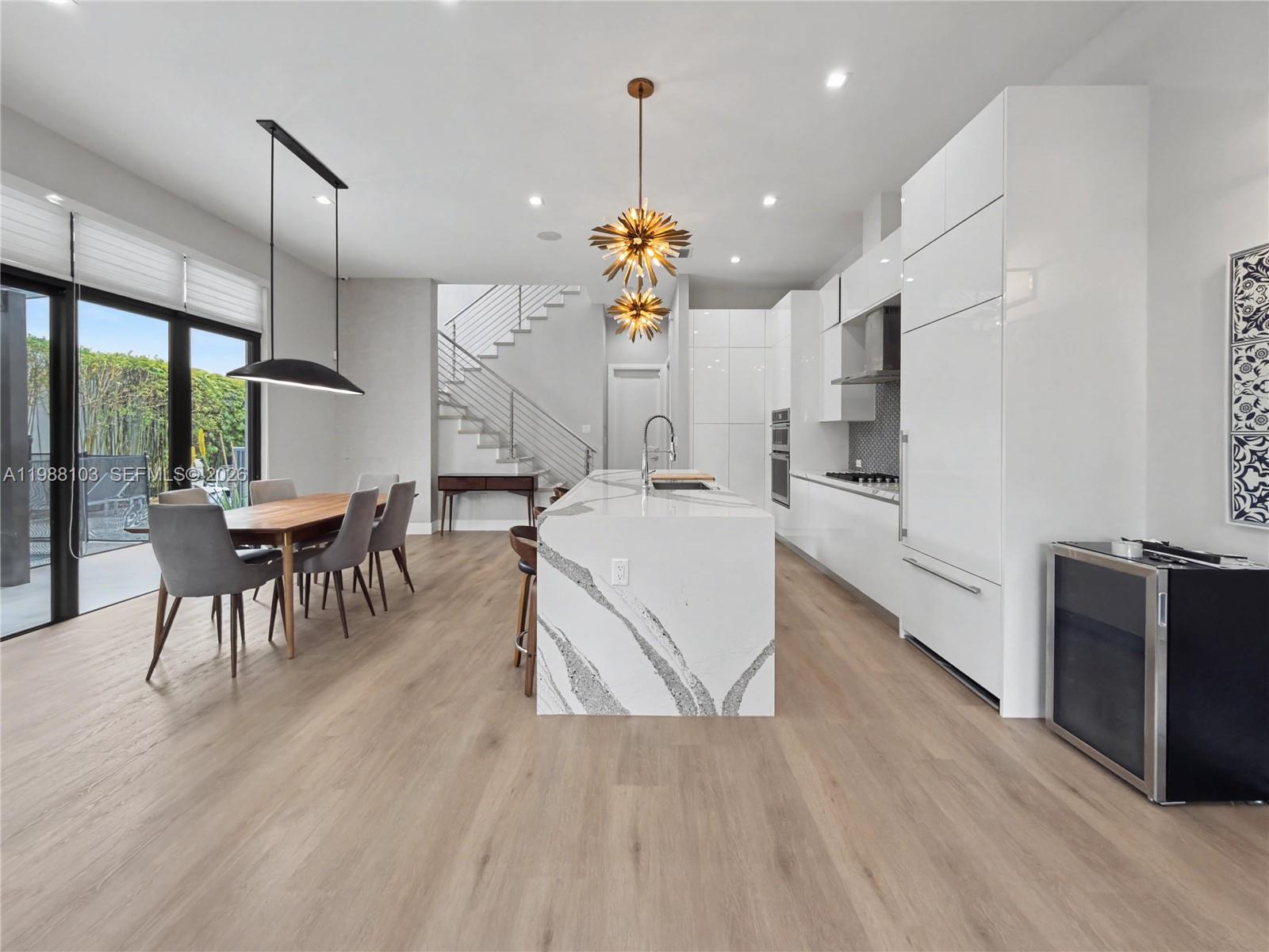 CANARIAS AT DORAL - Residential Lease