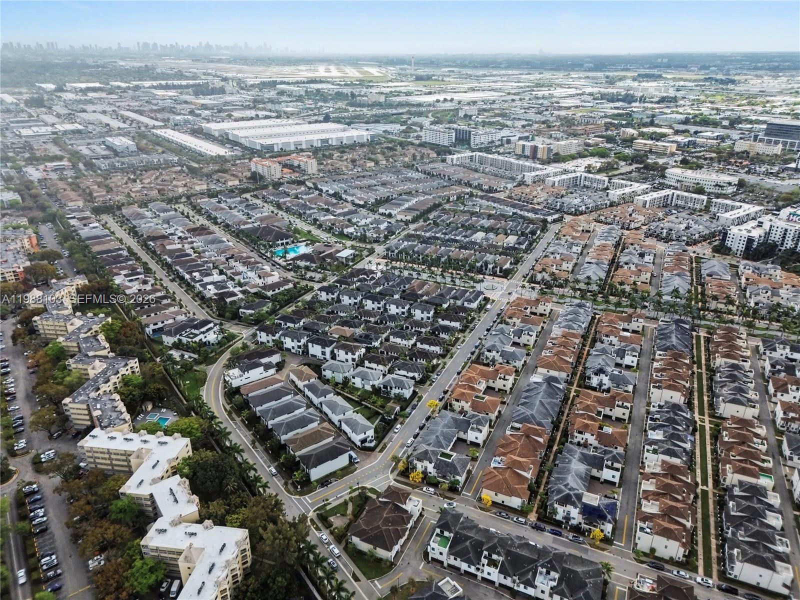 CANARIAS AT DORAL - Residential Lease