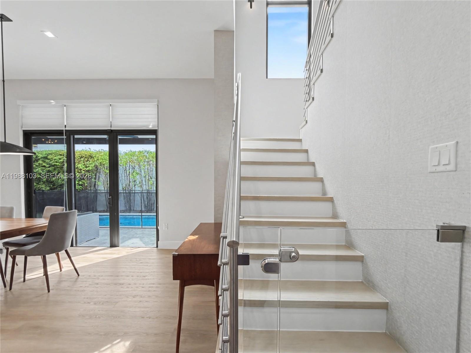 CANARIAS AT DORAL - Residential Lease