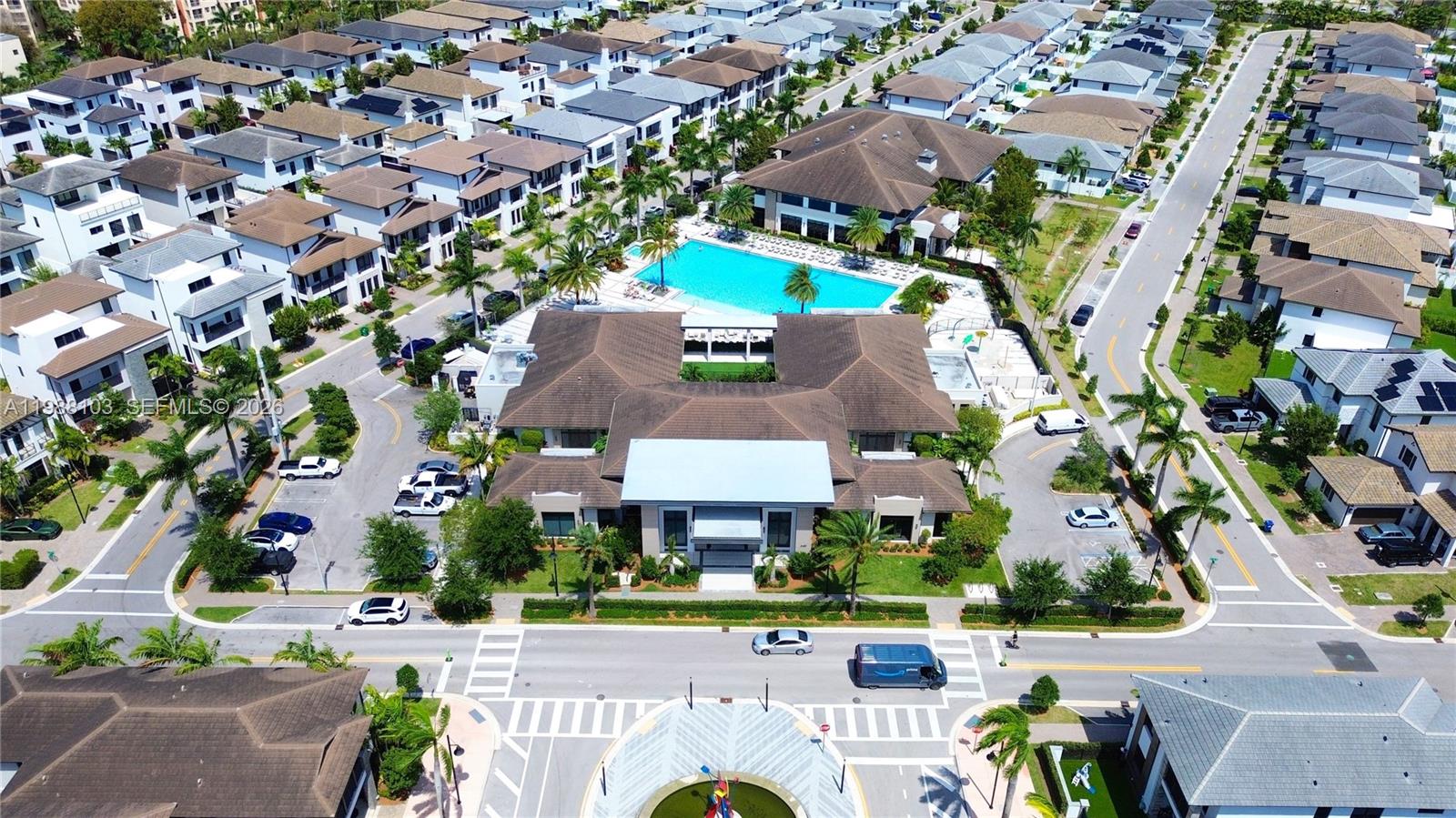 CANARIAS AT DORAL - Residential Lease
