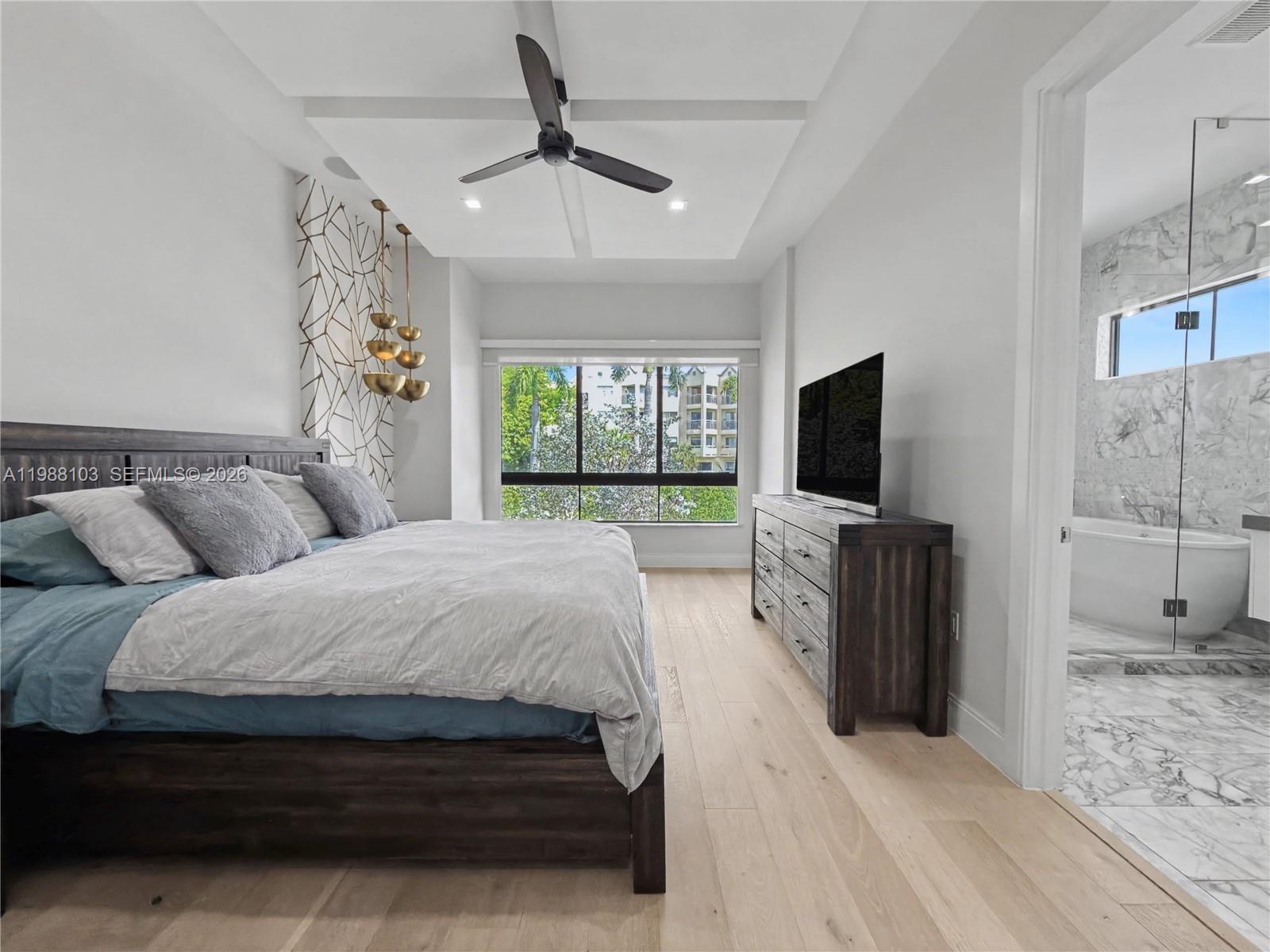 CANARIAS AT DORAL - Residential Lease