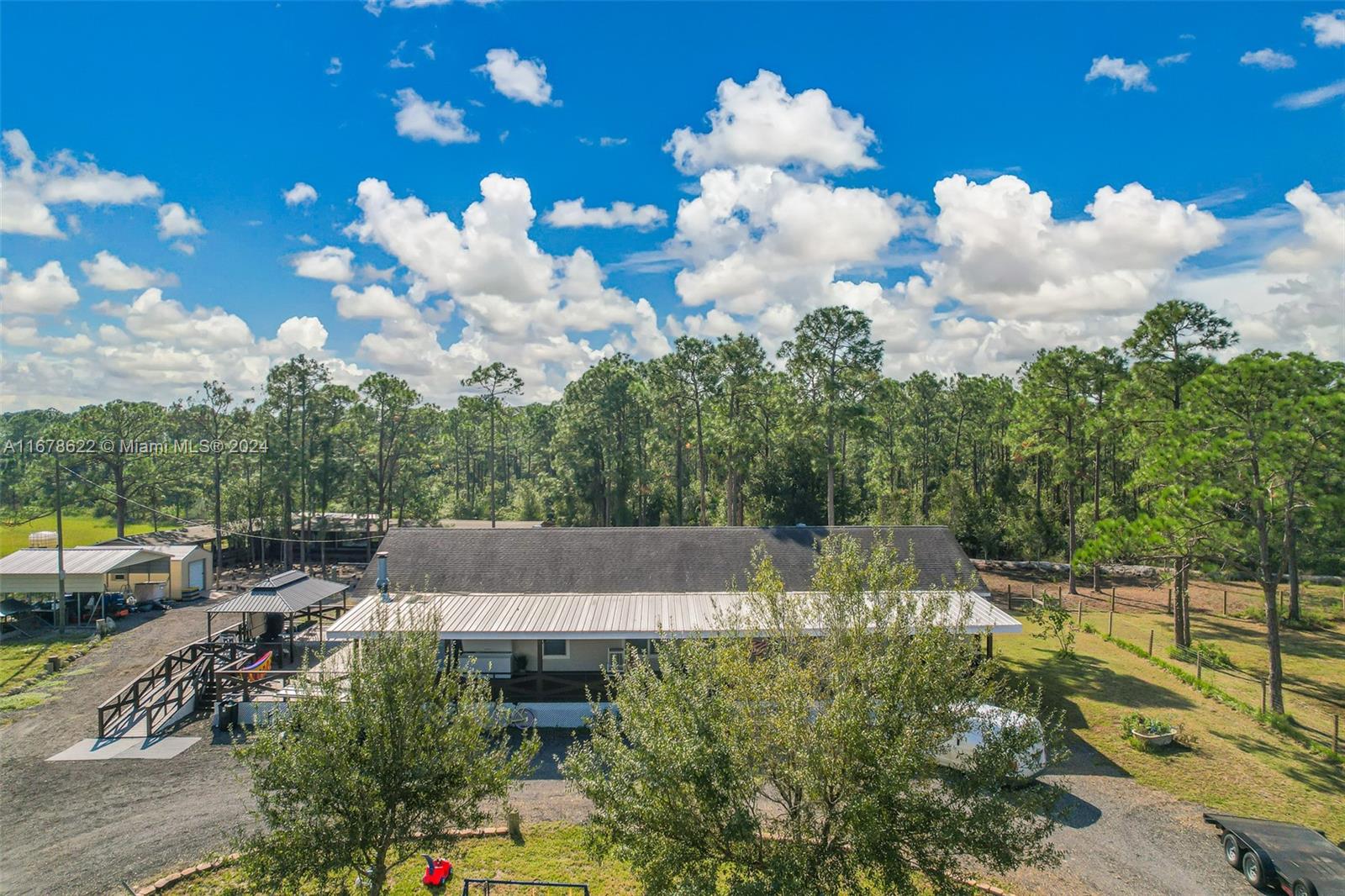 FL HENDRY LAND 40 AC TRS U - Residential