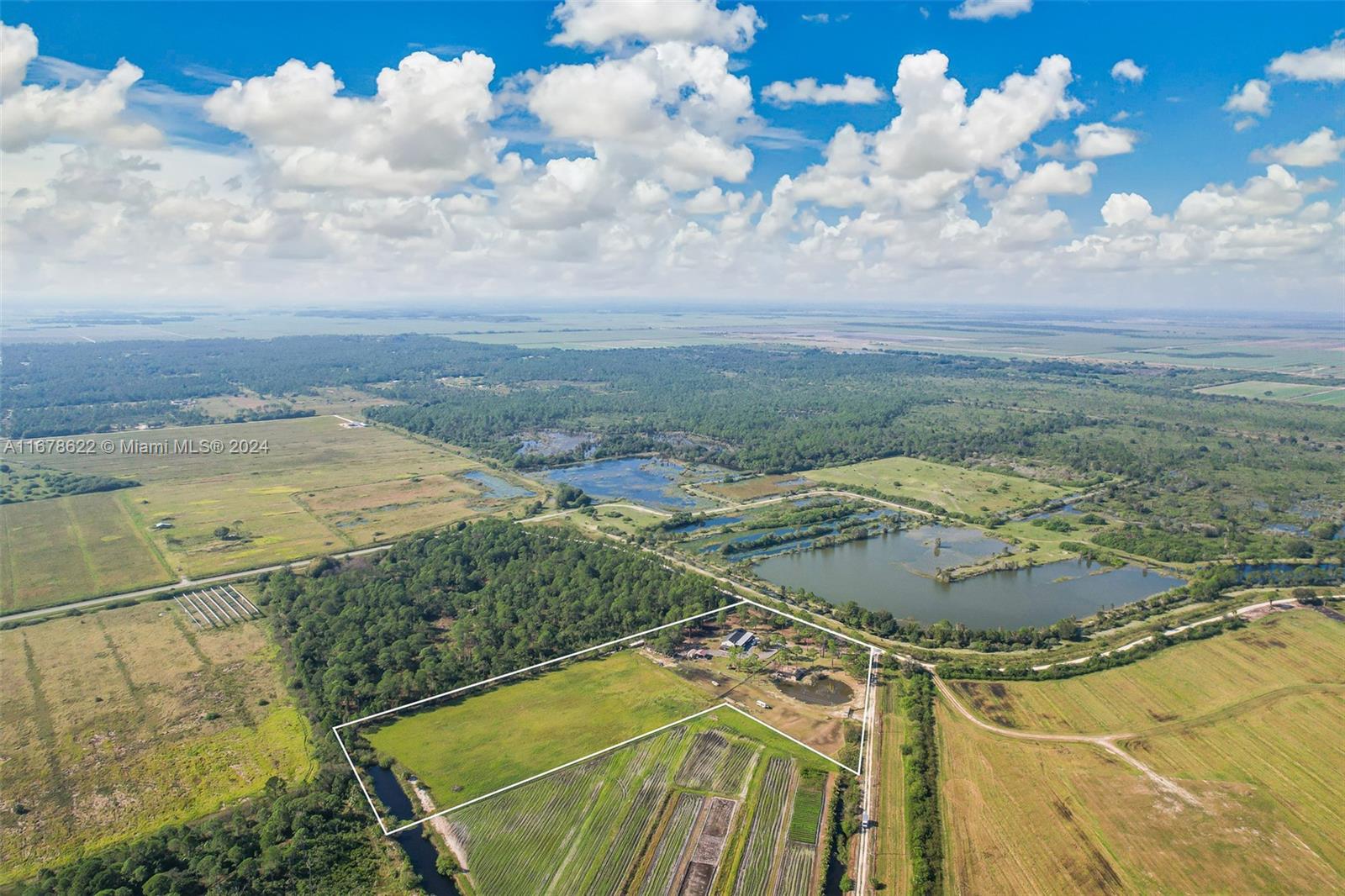 FL HENDRY LAND 40 AC TRS U - Residential