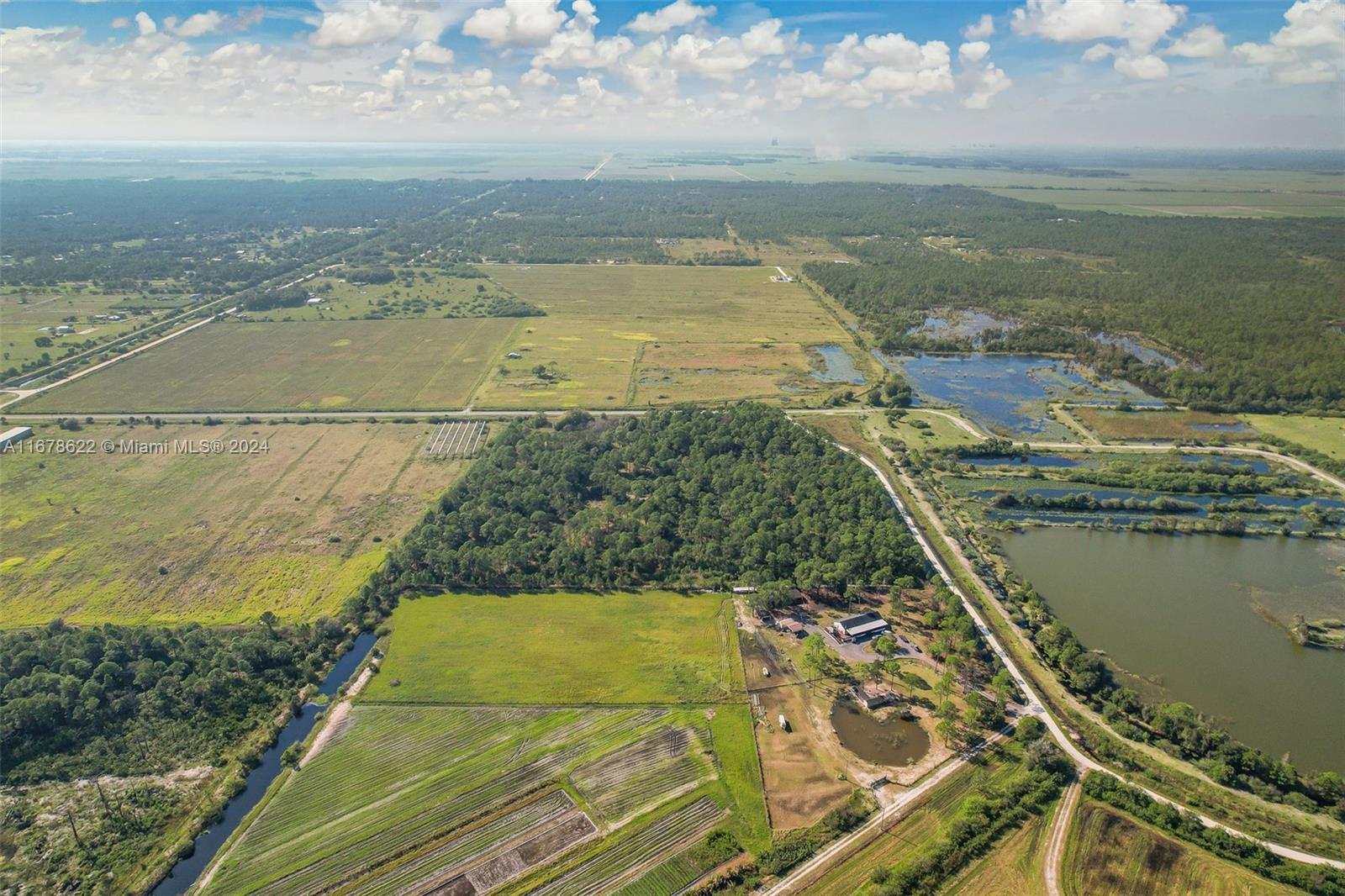 FL HENDRY LAND 40 AC TRS U - Residential