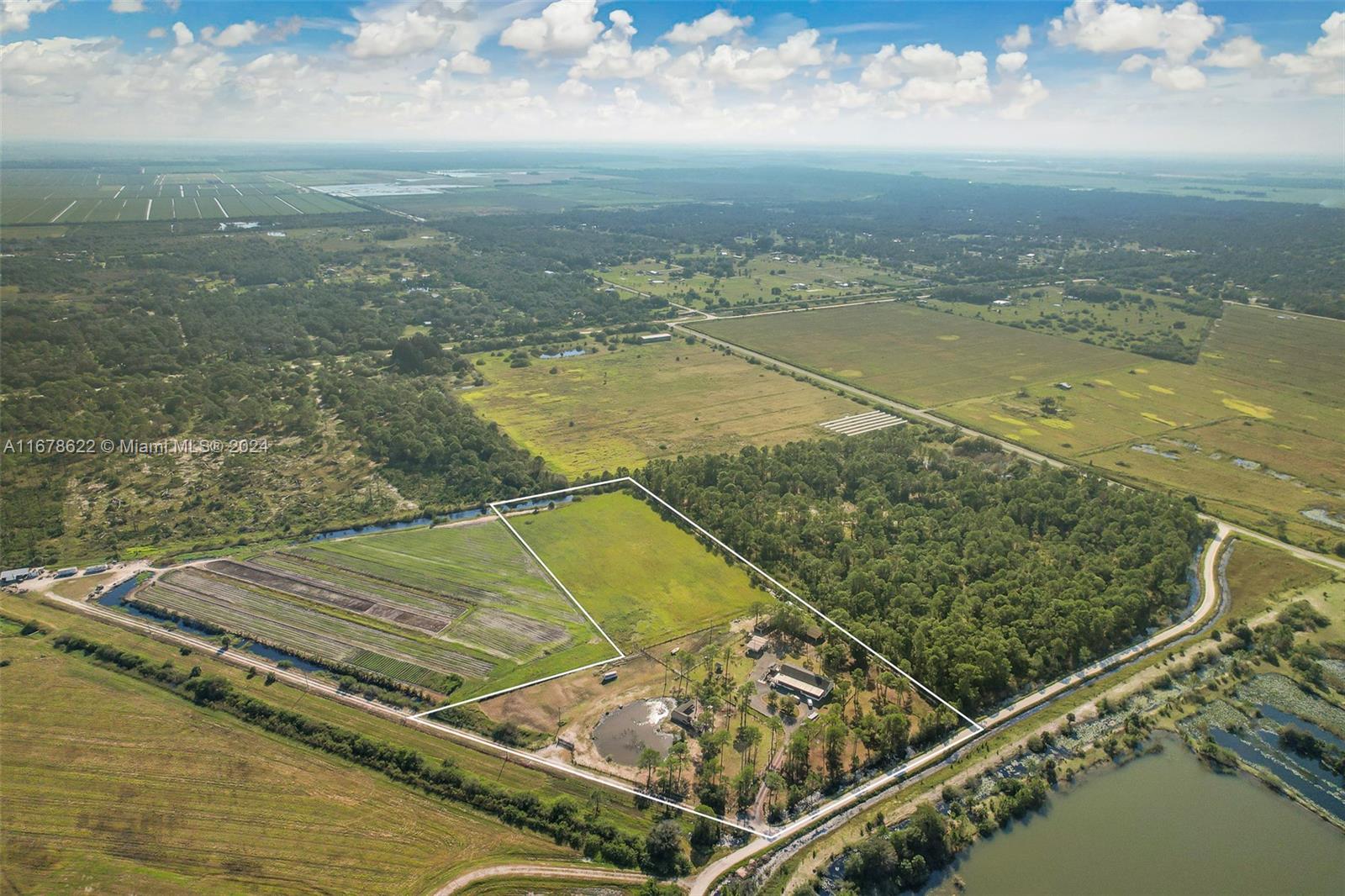 FL HENDRY LAND 40 AC TRS U - Residential