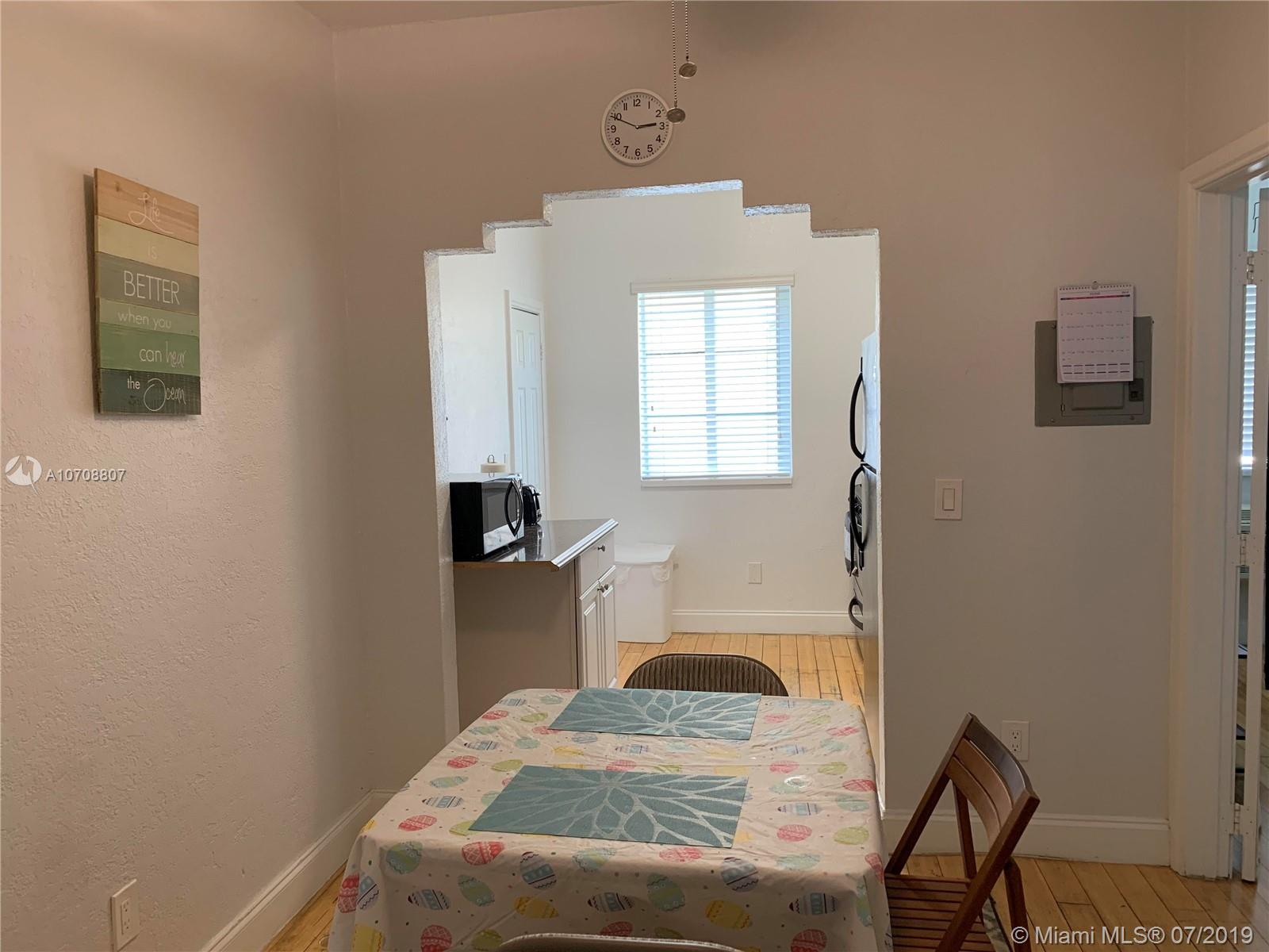 The Lofts at Collins - Residential