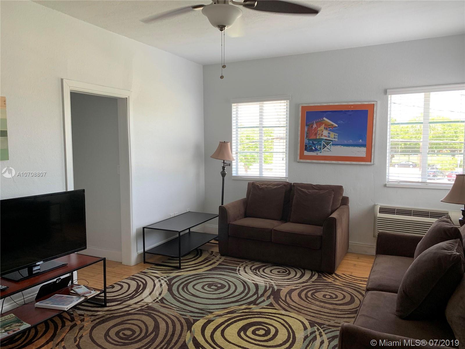 The Lofts at Collins - Residential