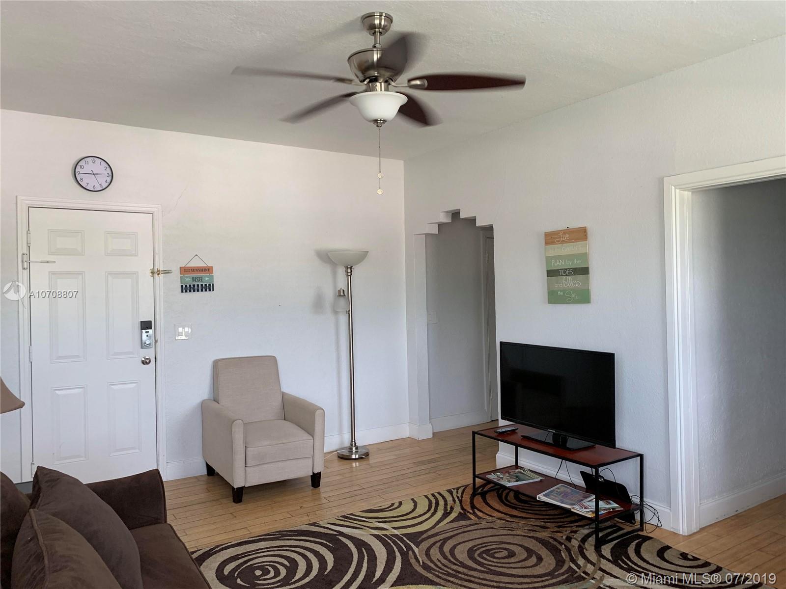 The Lofts at Collins - Residential