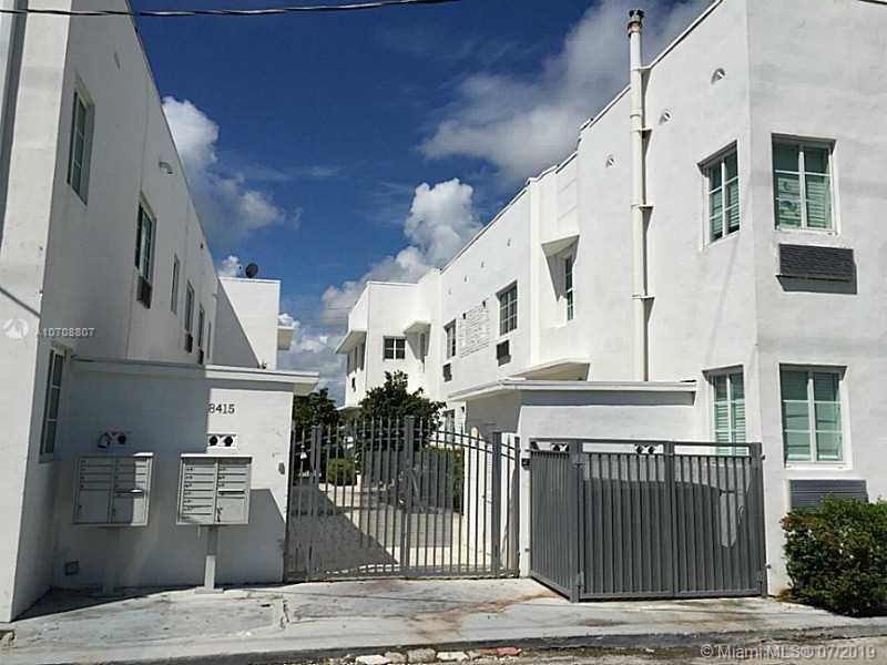 The Lofts at Collins - Residential