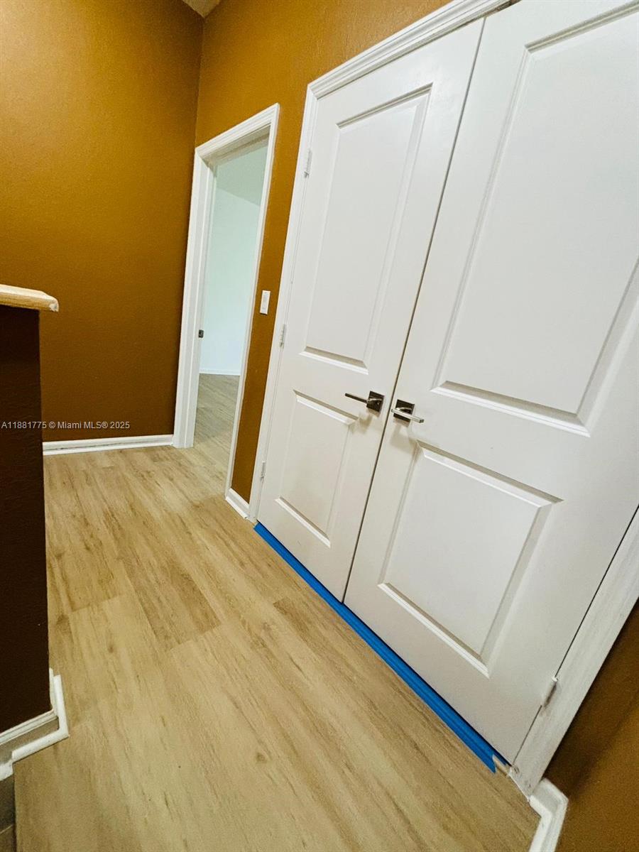 CRICKET CLUB - Residential Lease