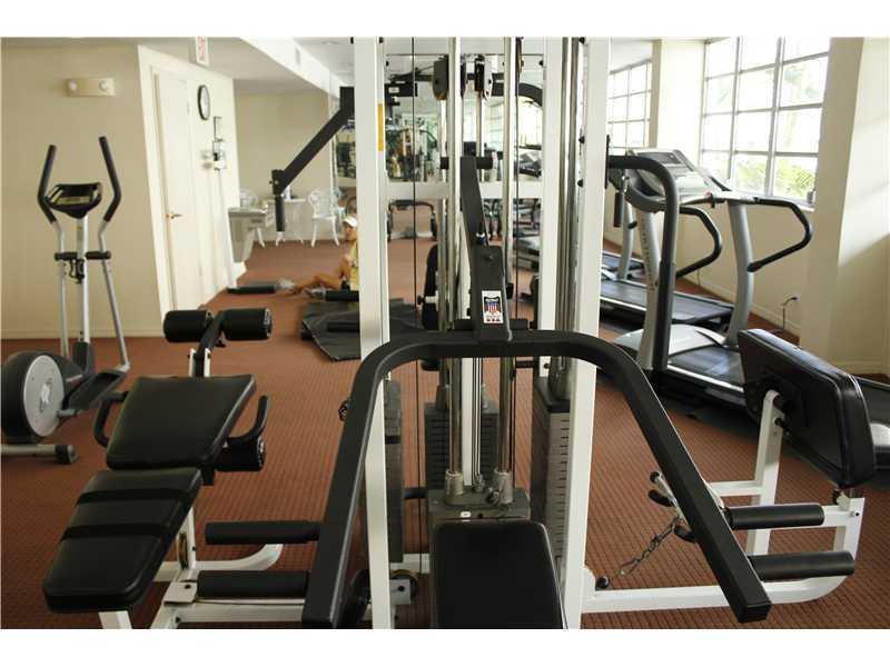 BRICKELL BAY TOWER CONDO - Residential Lease