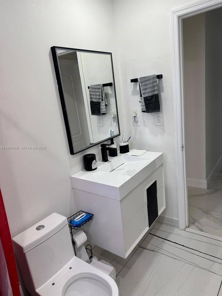 MEADOW WOOD MANOR SEC 8 - Residential