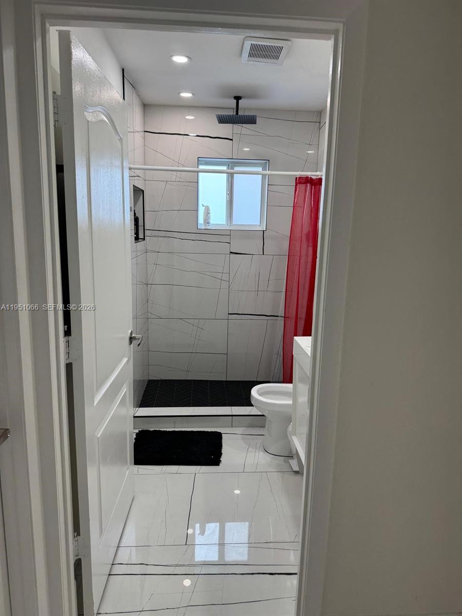 View photos, virtual tours, details... 13370 SW 261st Ter