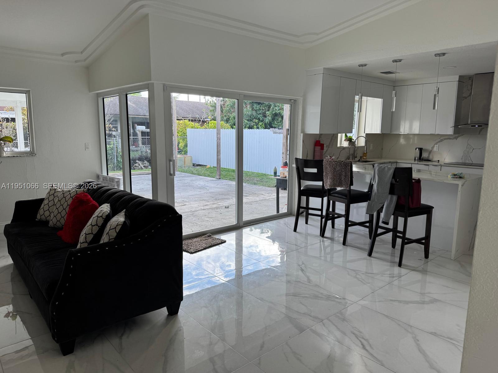 MEADOW WOOD MANOR SEC 8 - Residential