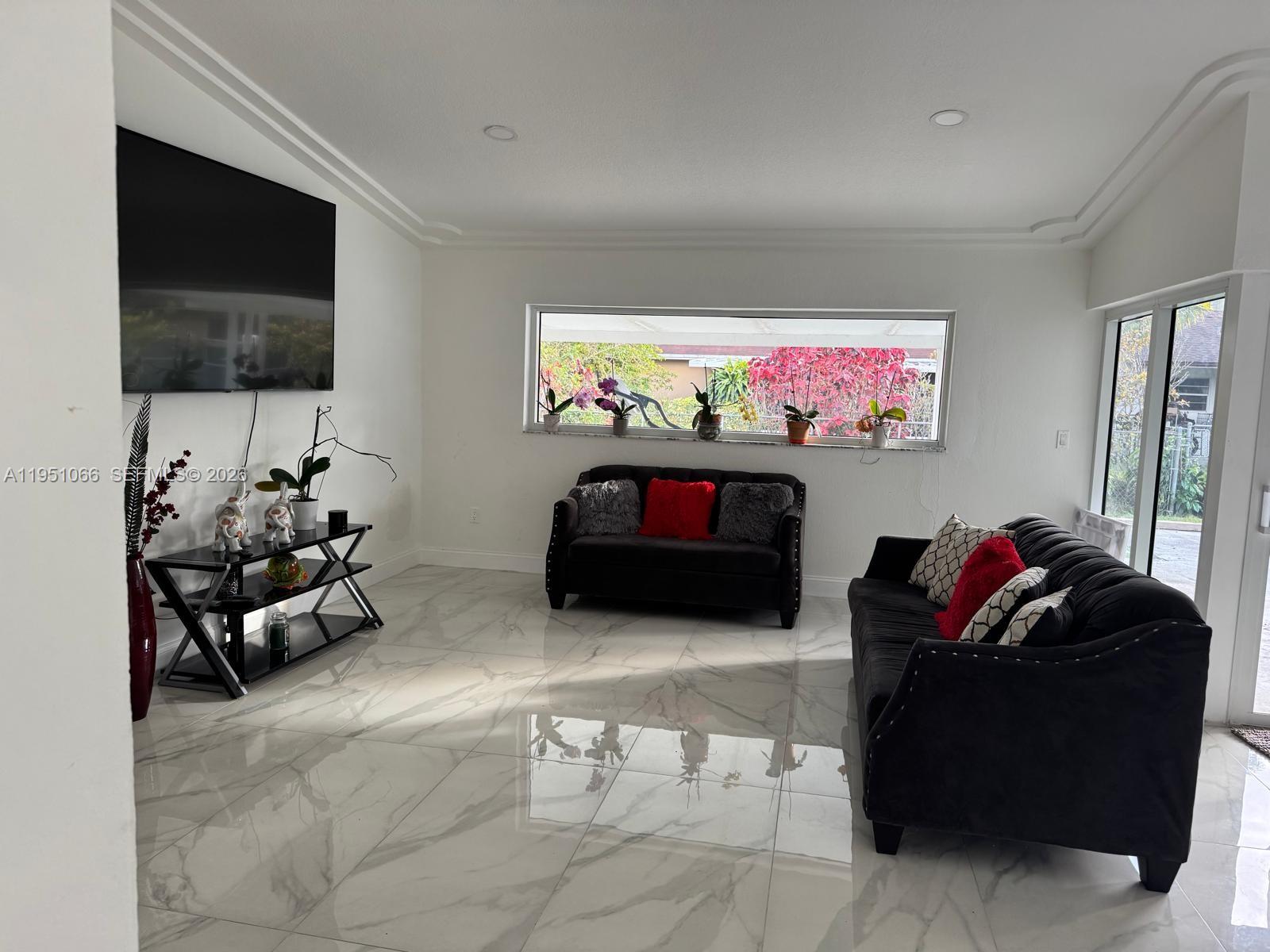 MEADOW WOOD MANOR SEC 8 - Residential