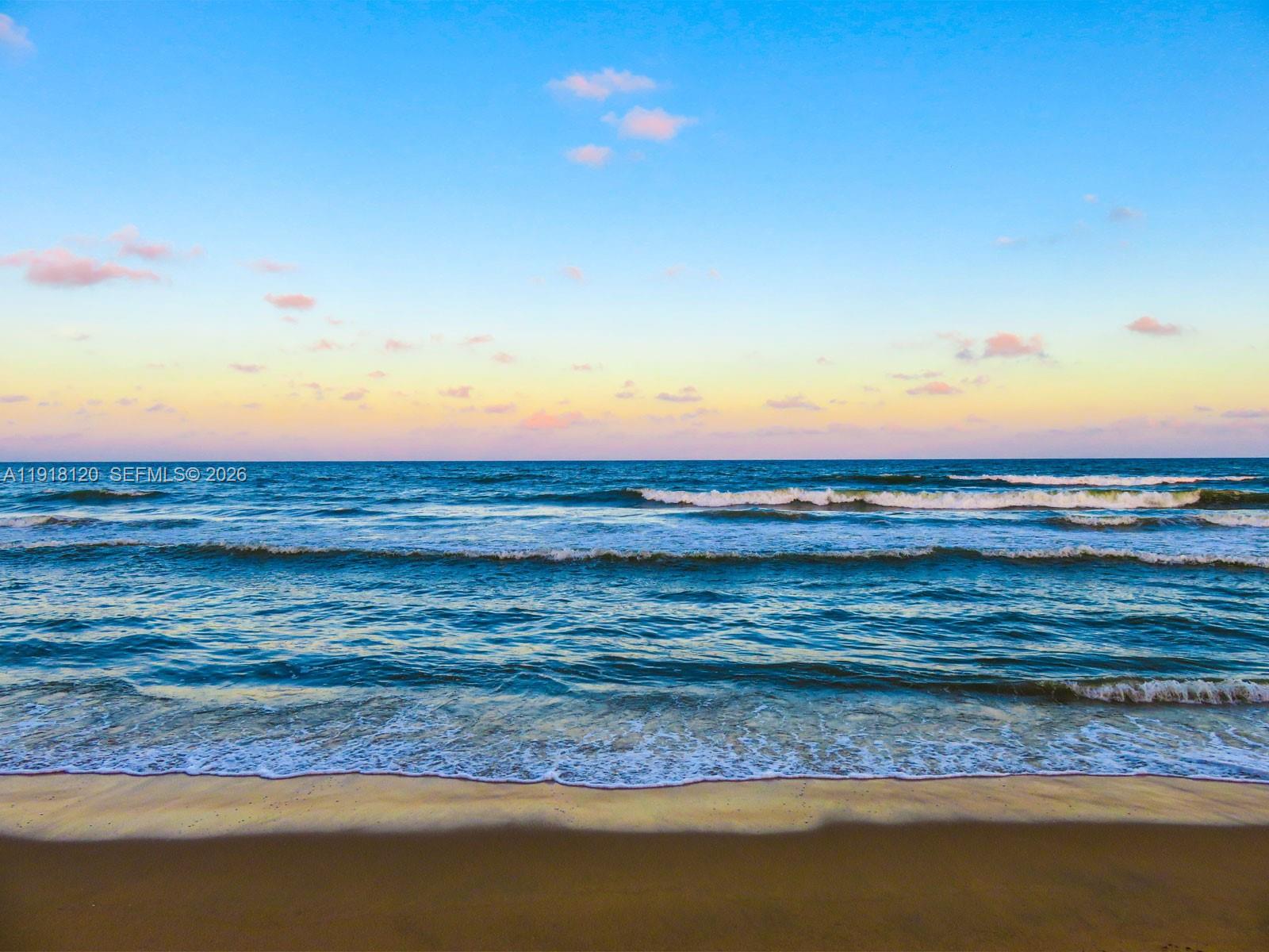 THE PALMS OF KEY BISCAYNE - Residential Lease