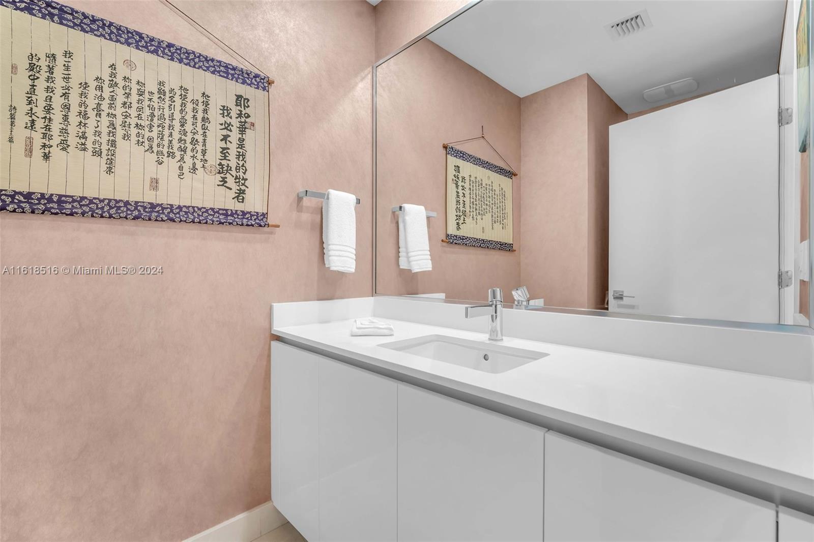Auberge Beach - Residential