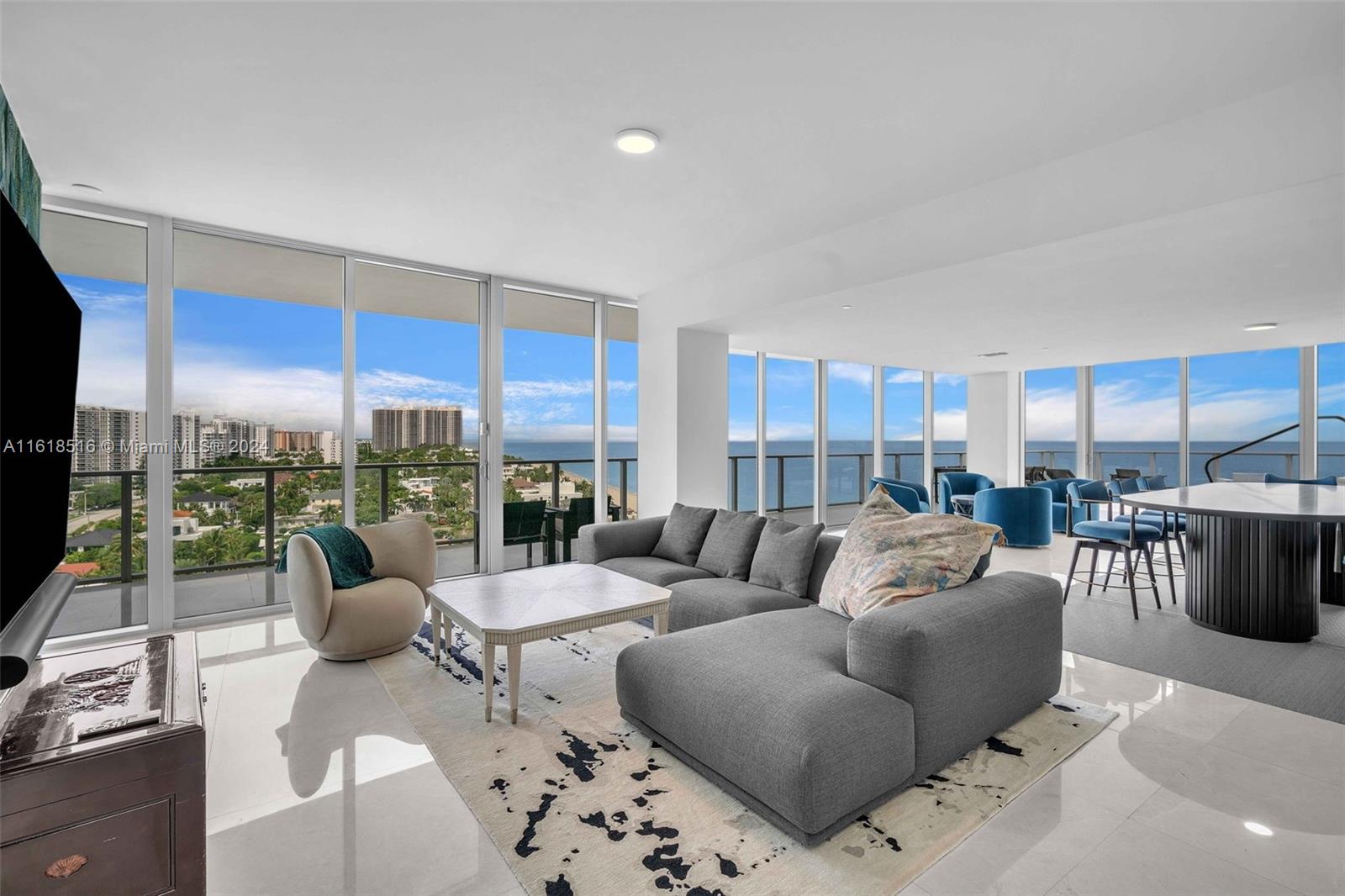Auberge Beach - Residential
