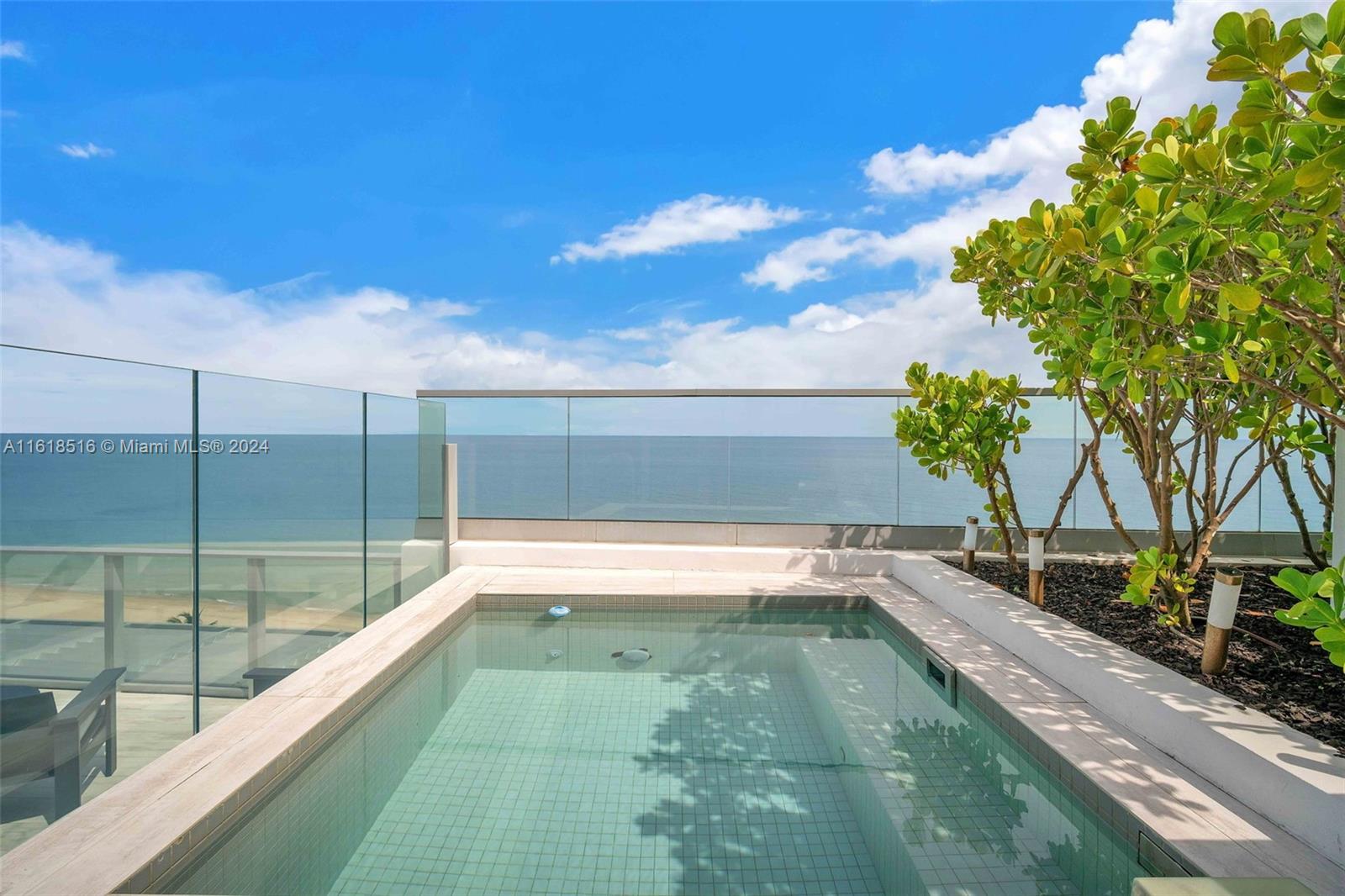 Auberge Beach - Residential