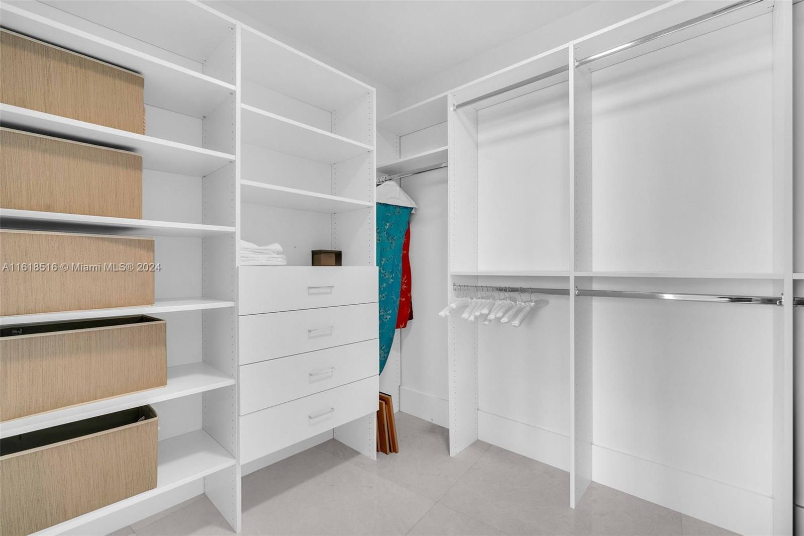 Auberge Beach - Residential