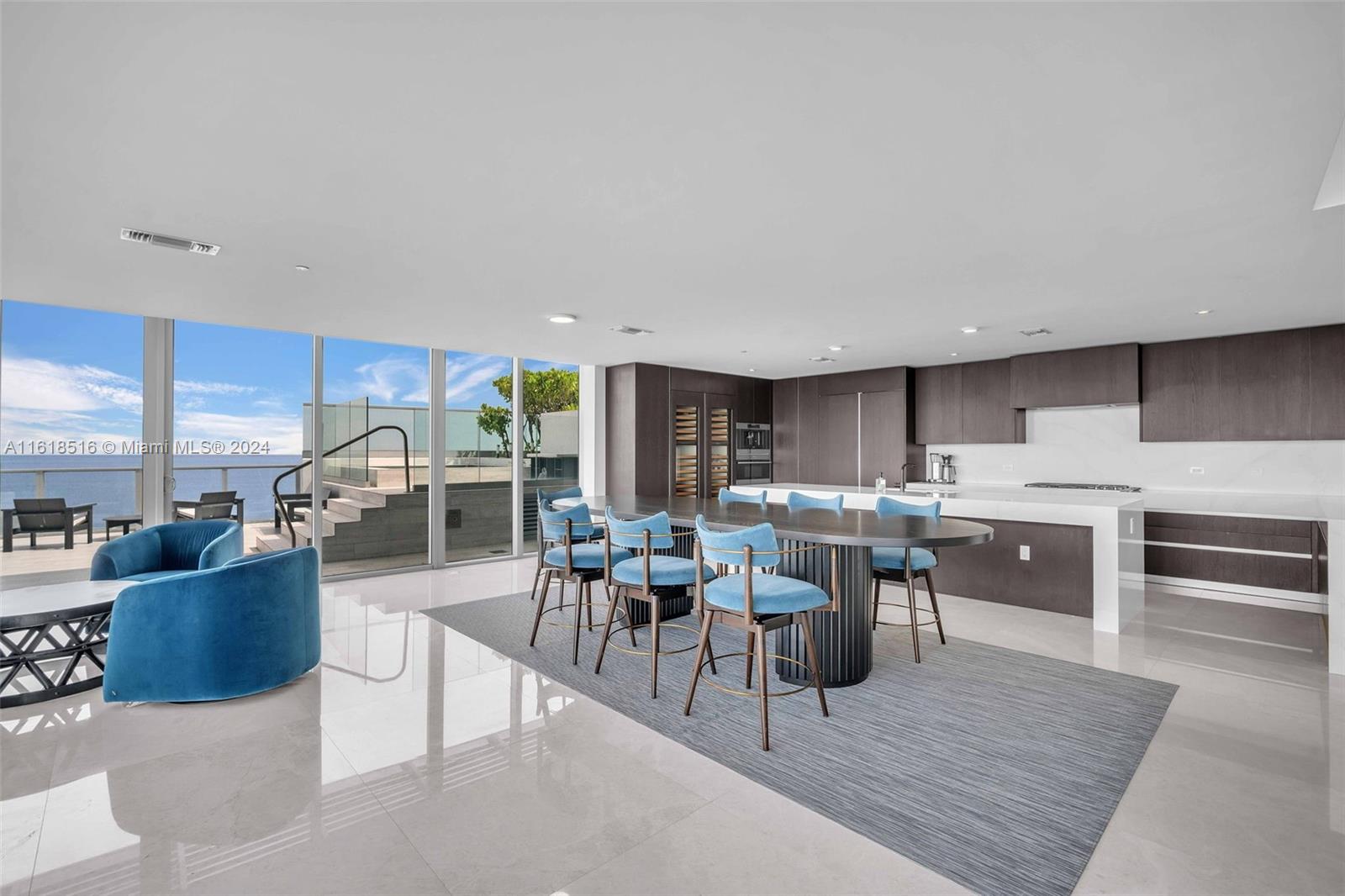 Auberge Beach - Residential