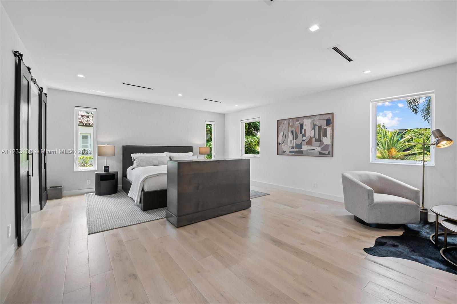 LA GORCE GOLF SUB - Residential