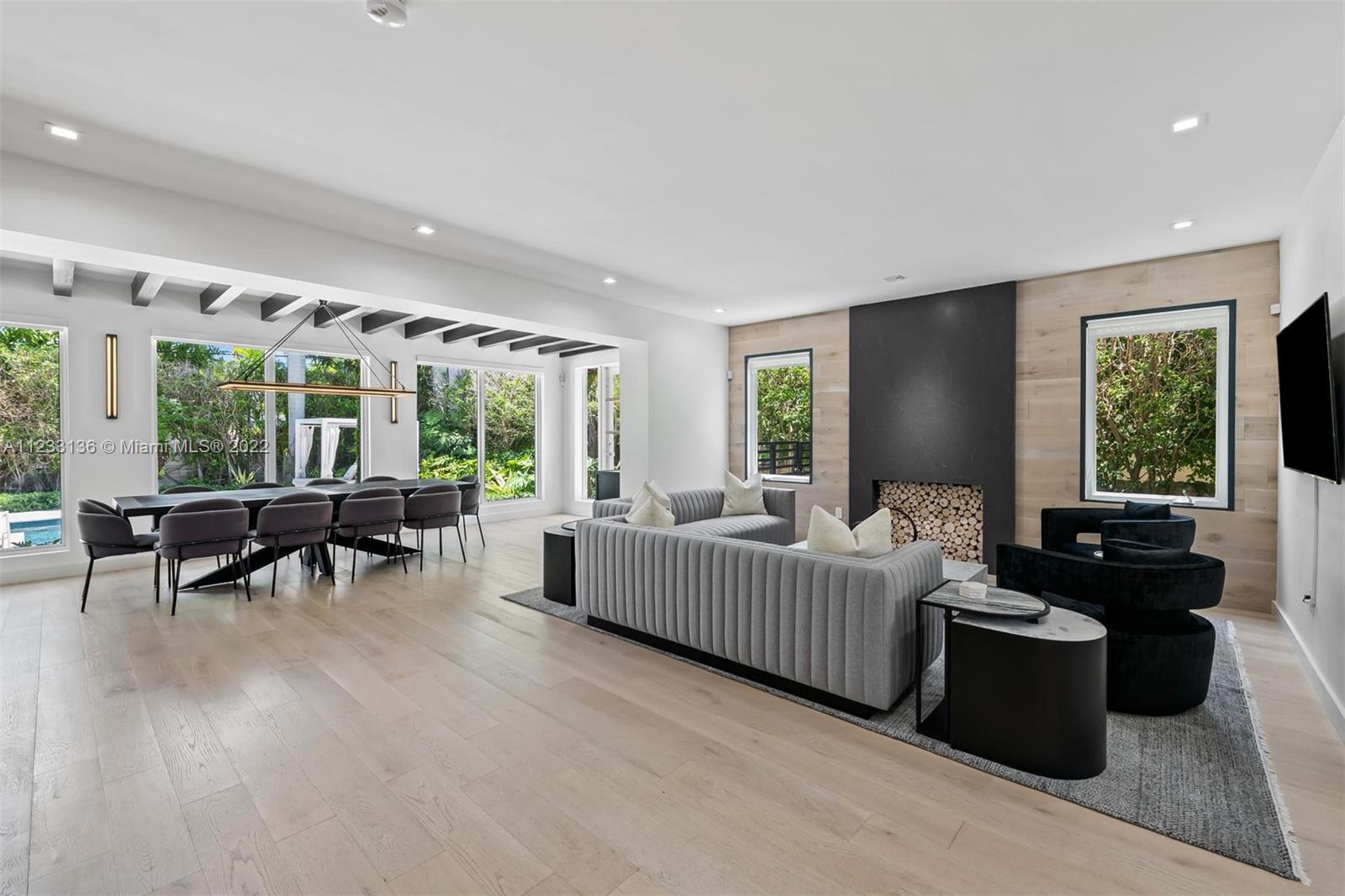 LA GORCE GOLF SUB - Residential