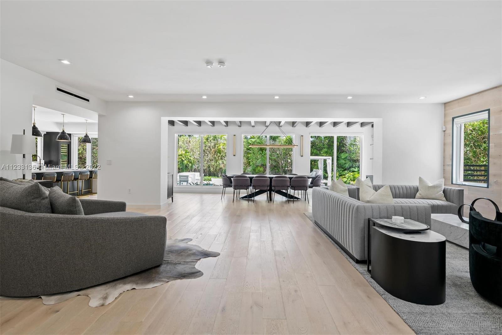 LA GORCE GOLF SUB - Residential