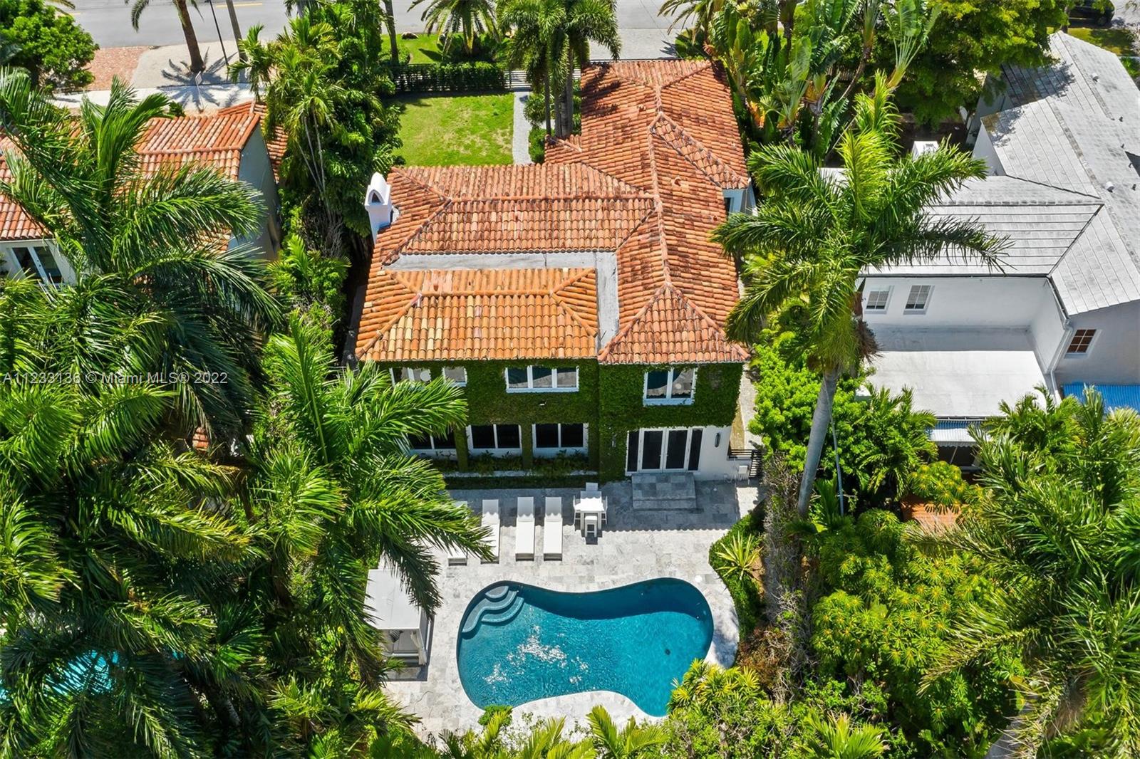 LA GORCE GOLF SUB - Residential