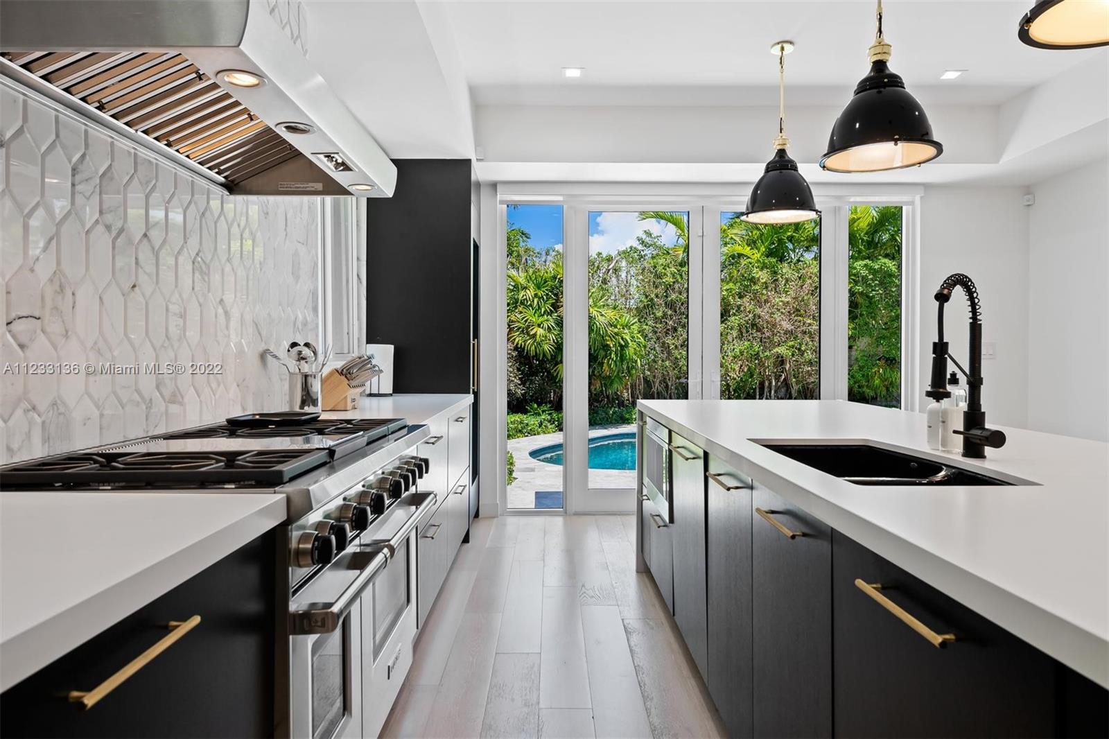 LA GORCE GOLF SUB - Residential