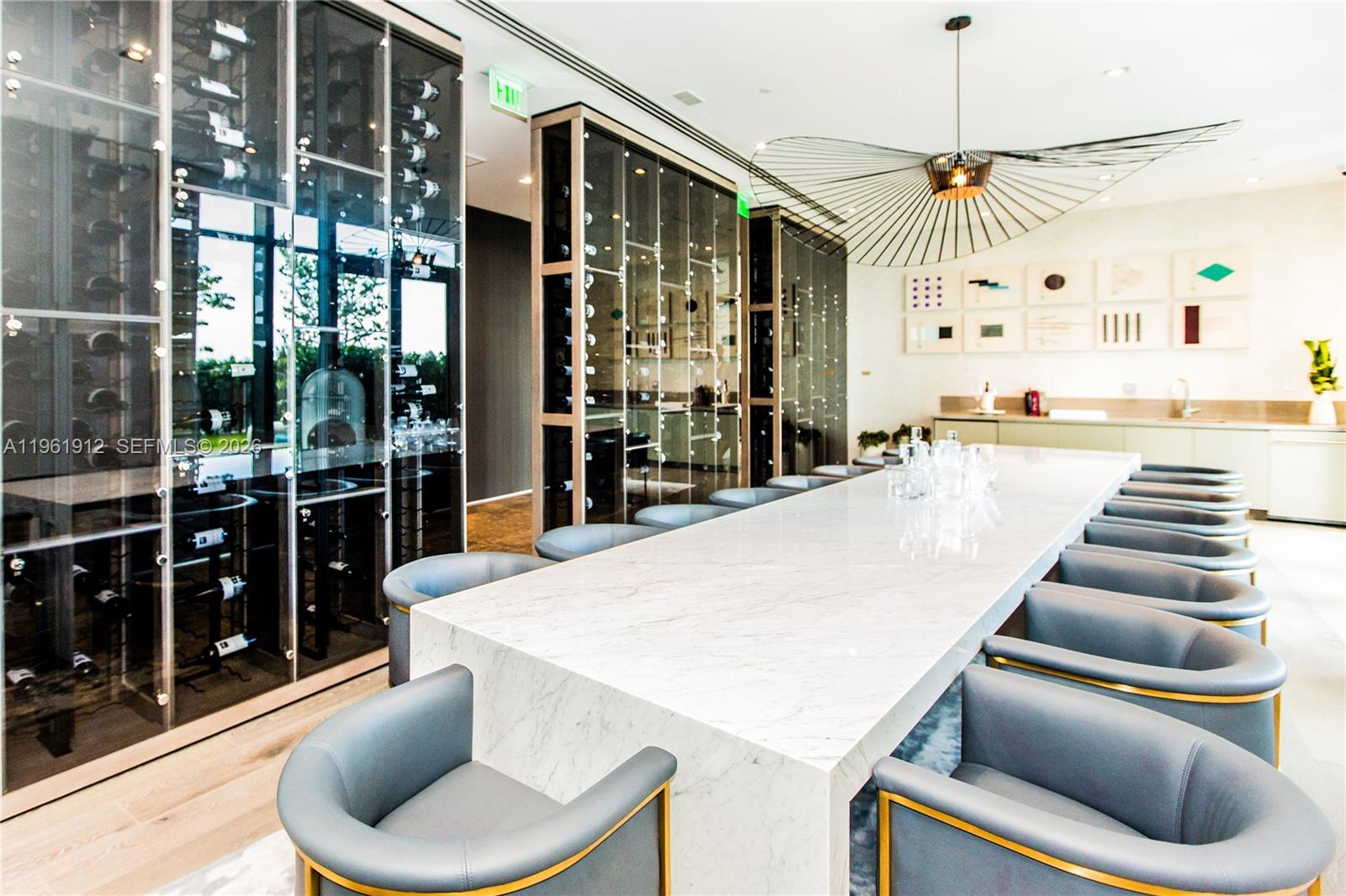 PARAISO BAY CONDO - Residential