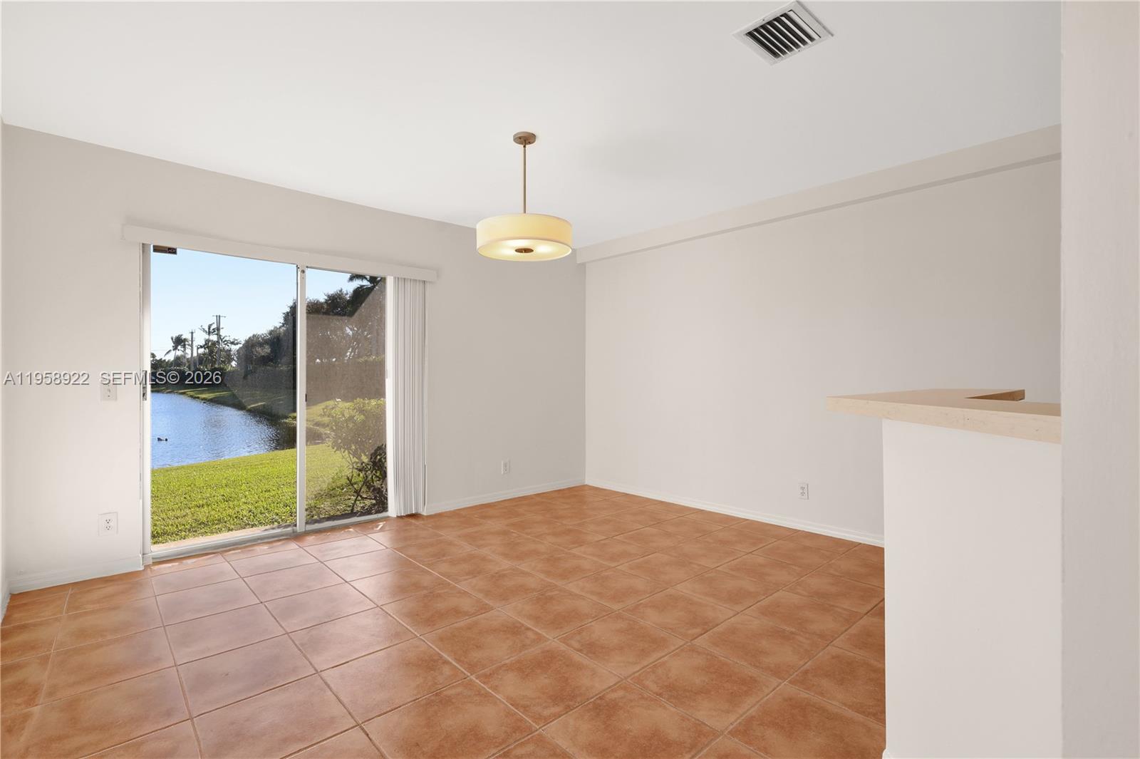 SOMERSET FOUR REPLAT - Residential Lease