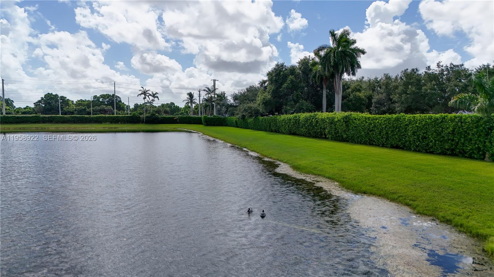 SOMERSET FOUR REPLAT - Residential Lease