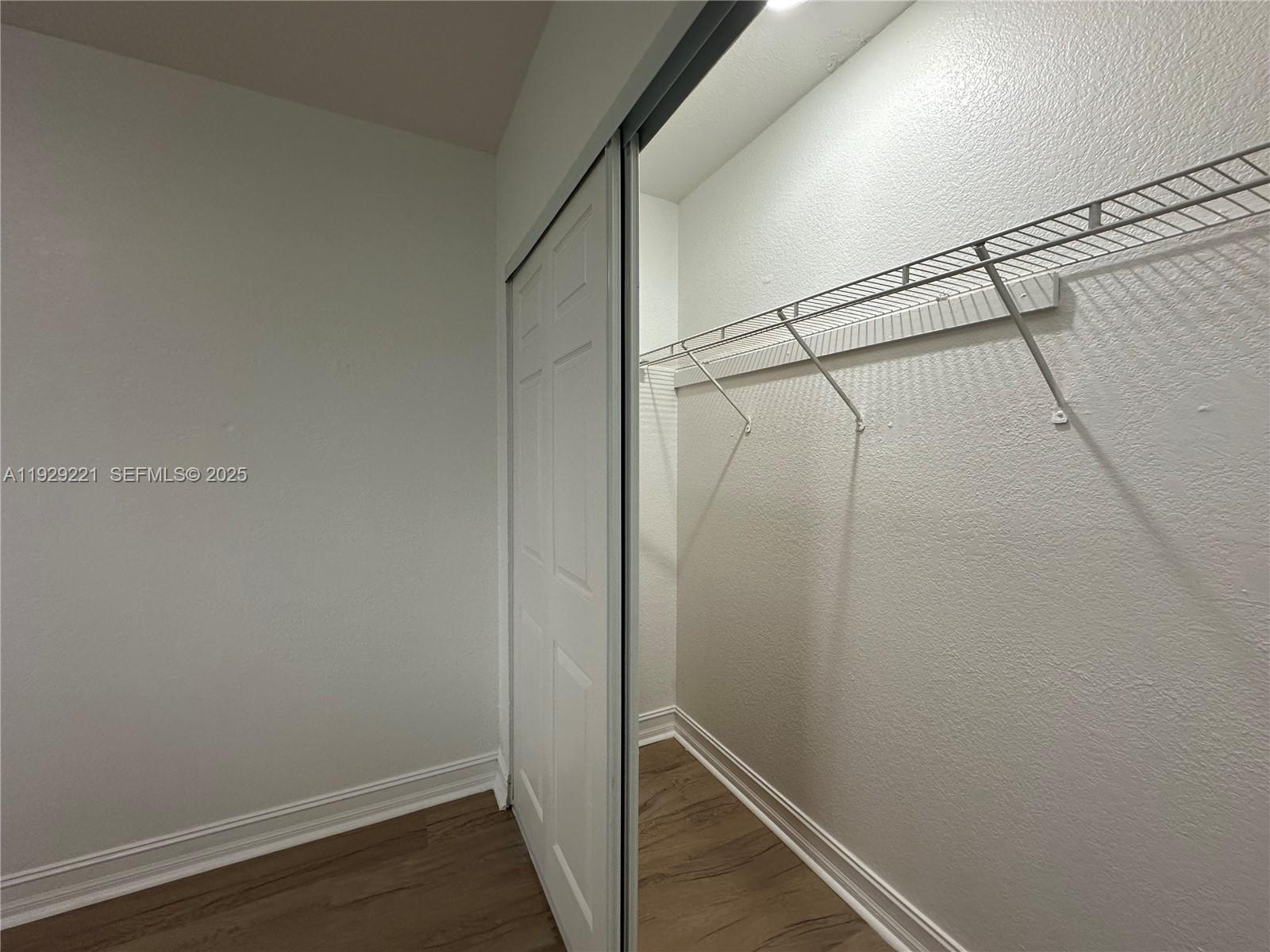 CORAL RIDGE ISLES - Residential Lease