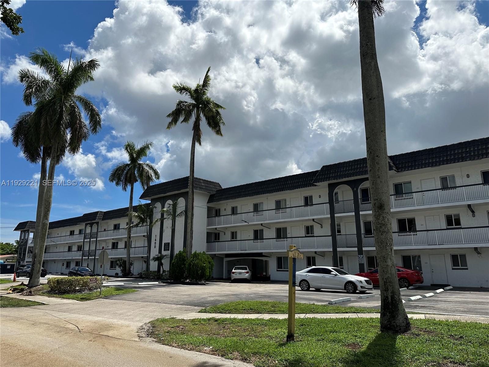 CORAL RIDGE ISLES - Residential Lease