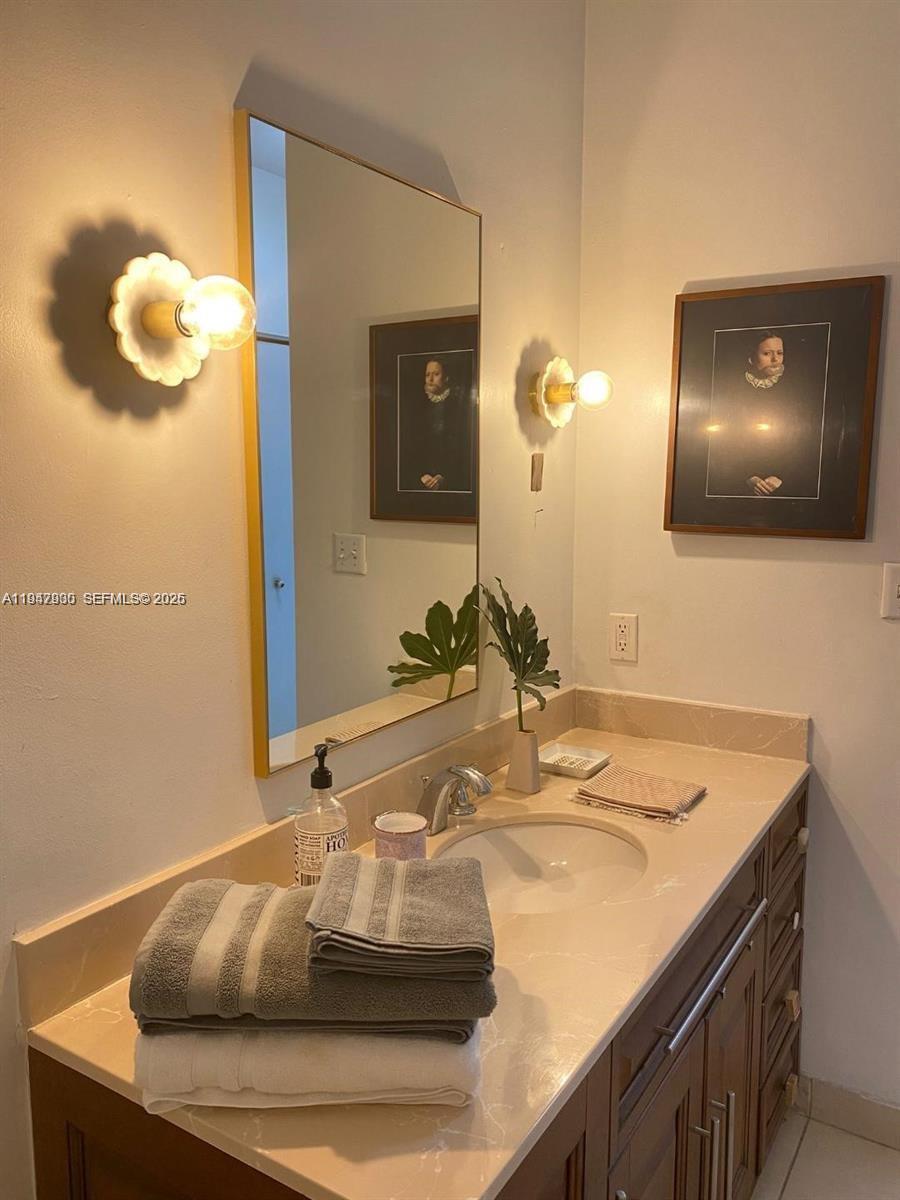 CITE CONDO - Residential