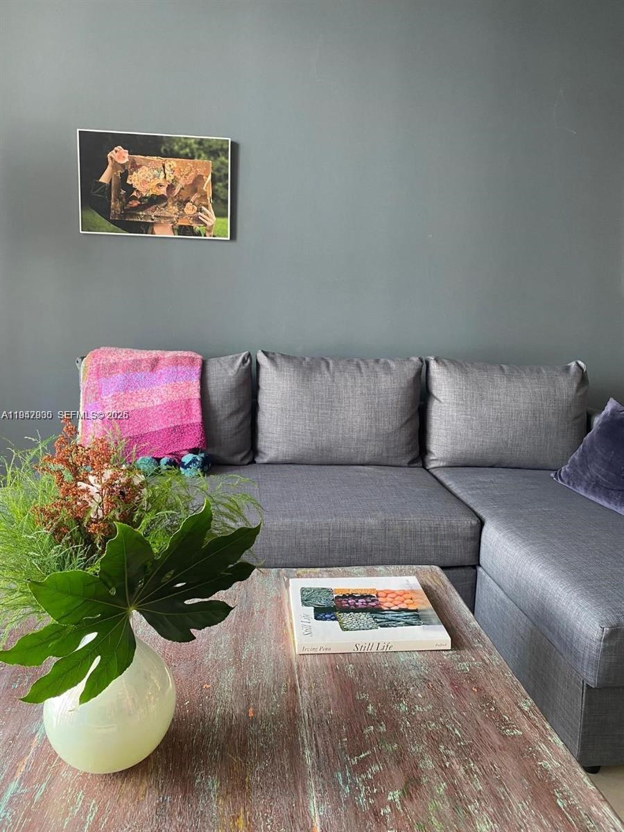 CITE CONDO - Residential