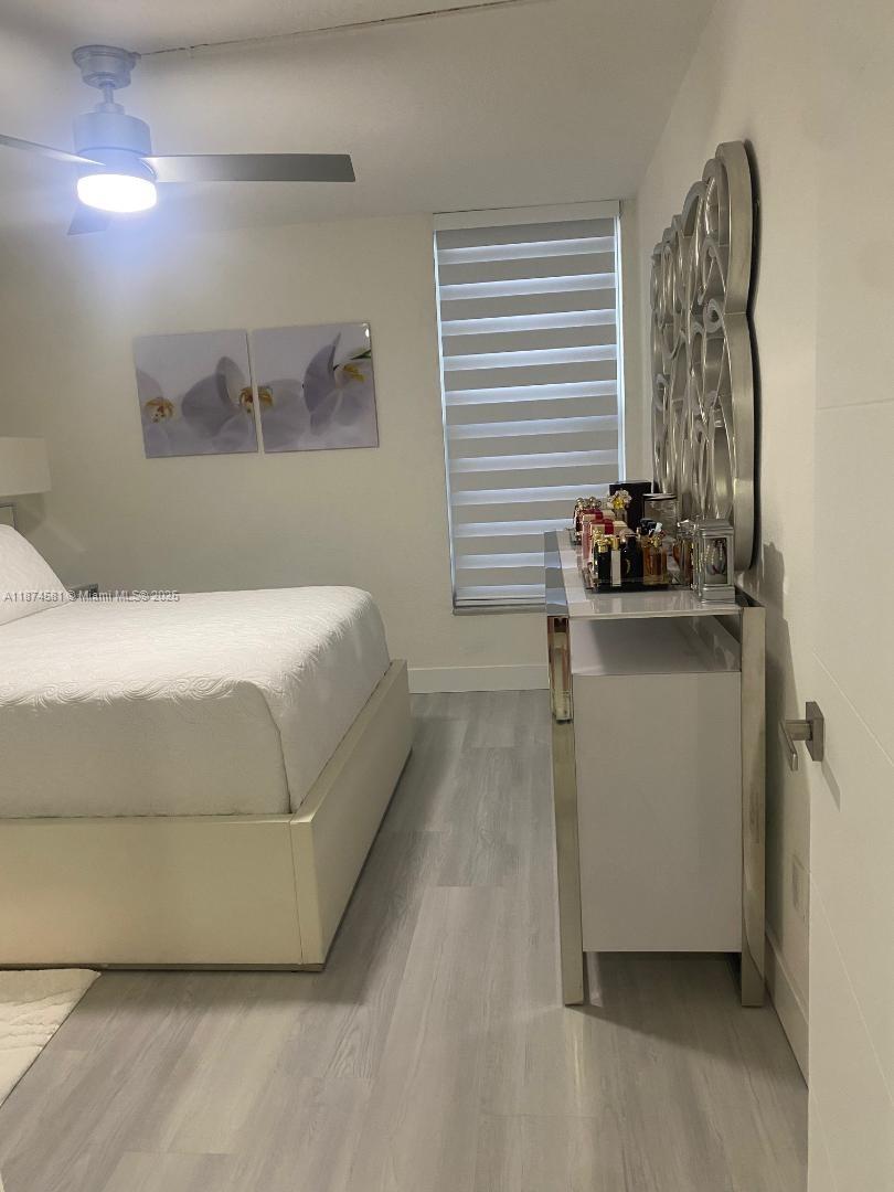 THE GREENS CONDO - Residential