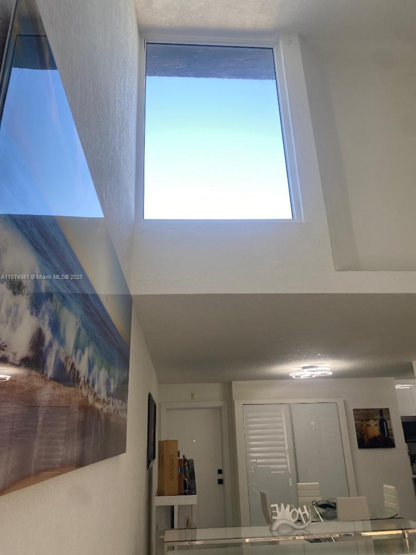 THE GREENS CONDO - Residential